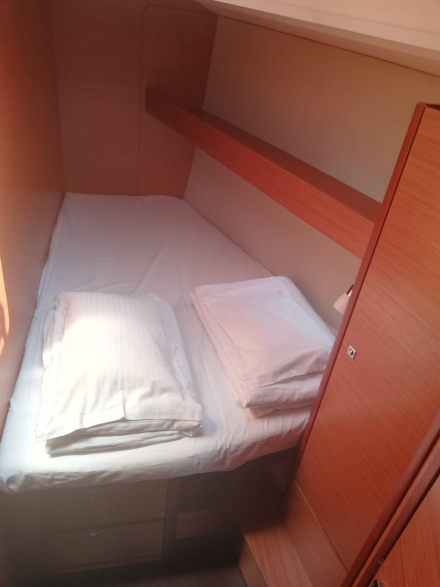 Dufour 460 Grand Large — photo 17