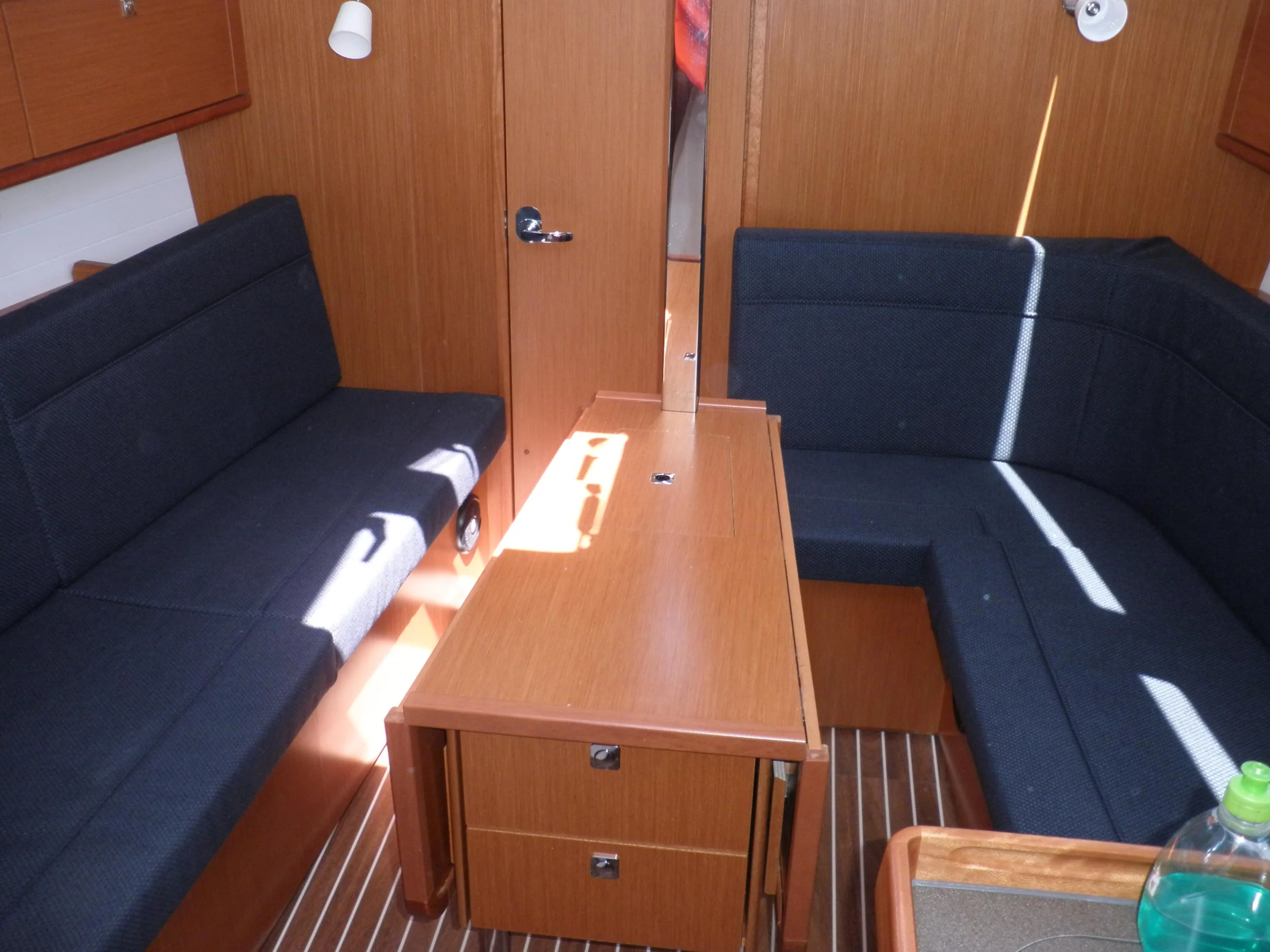 Bavaria Cruiser 33 (GIRICA)  - 9