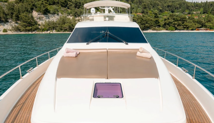 Ferretti 730 Fly — photo 15