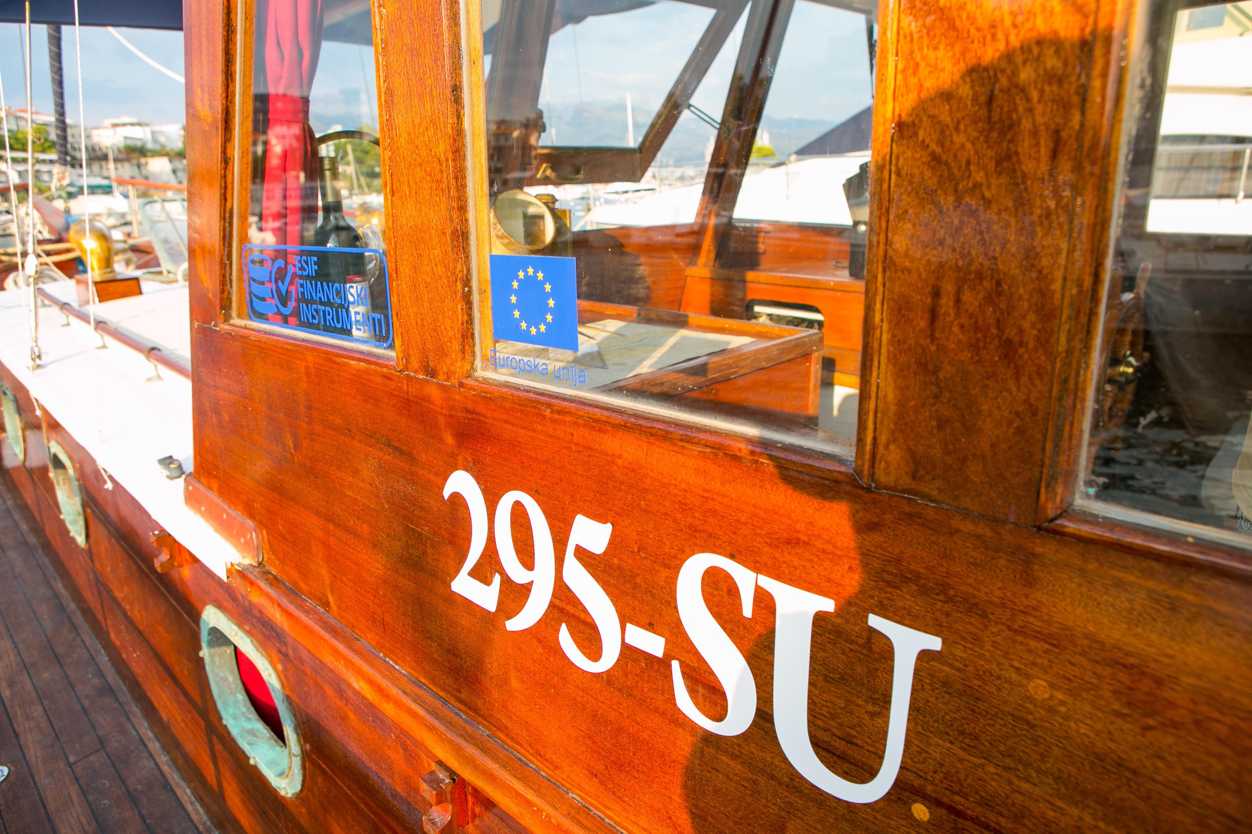 Photo #3 - Classsic dalmatian boat (Palagruža) in Split - 7768