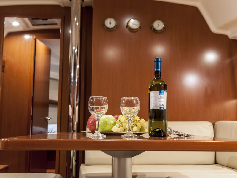 Photo #2 - Oceanis 43 (OASIS - | Bowthruster | Solar P) en Lefkada - 8914