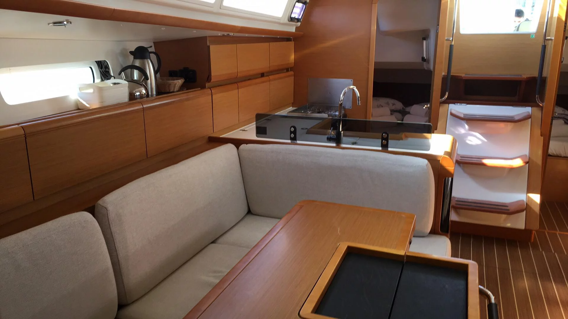 Sun Odyssey 439 (Kontiki)  - 7