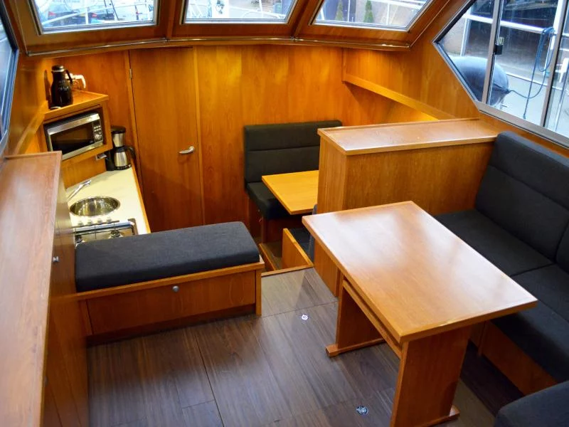 Renal 36 (Drait 132) Interior image - 6
