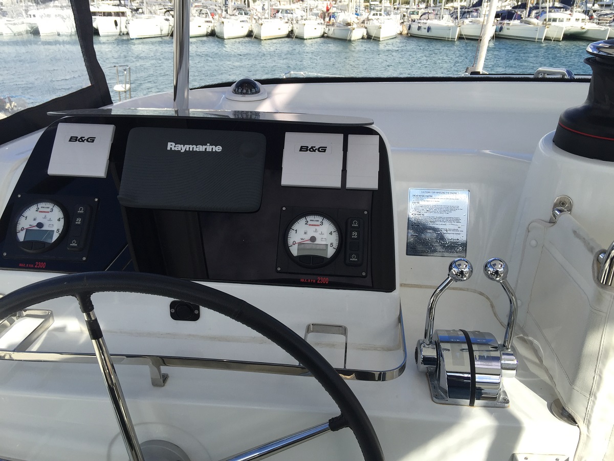 Photo #23 - Lagoon 42 (Iris II) in Atene - 8321