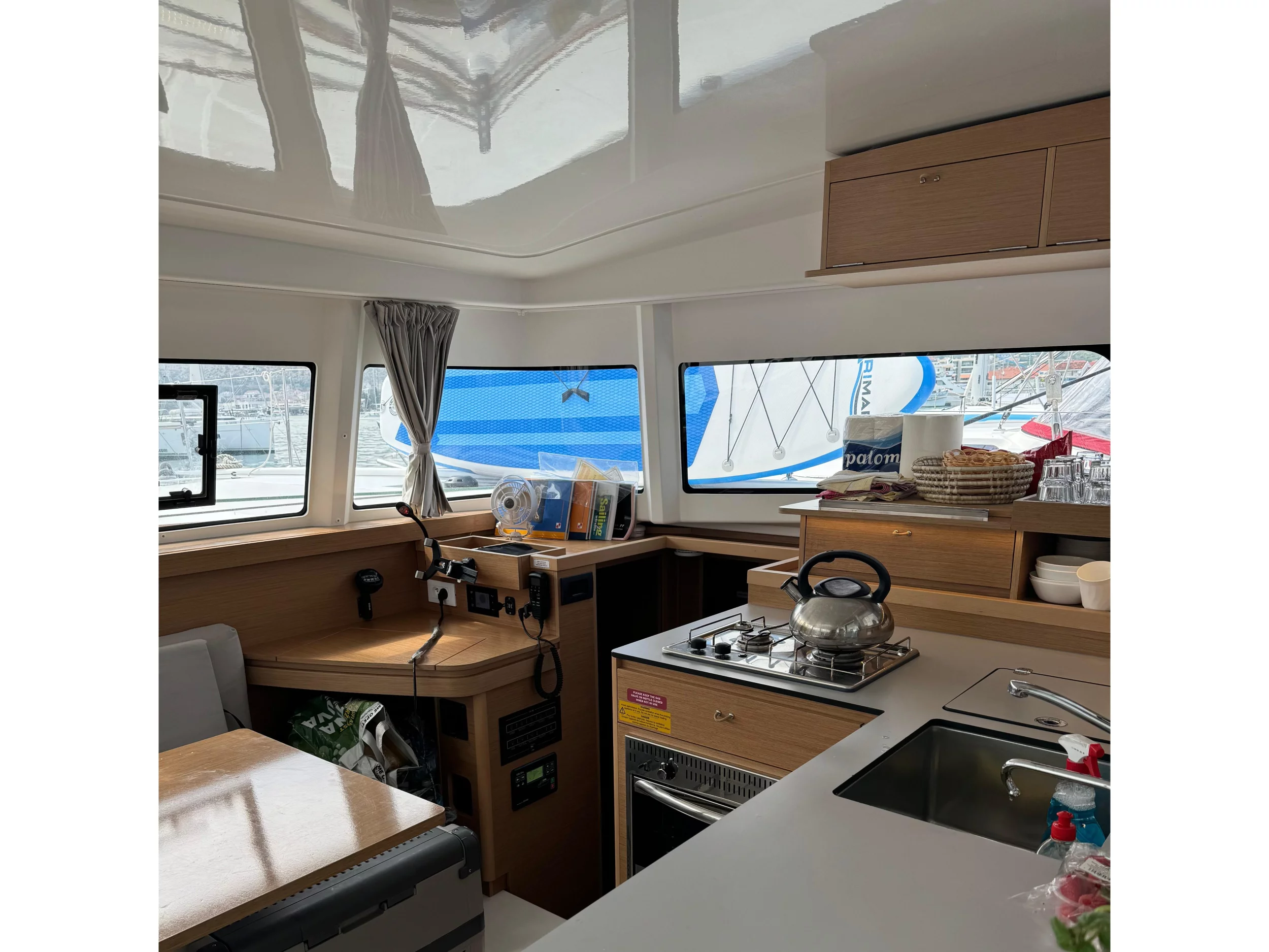 Excess 11 (WHITE IVY) Interior image - 19