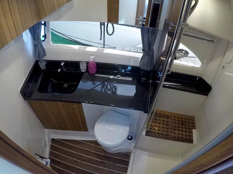 Marex 360 Cabriolet Cruiser (True North) Marex 360 CC - 21