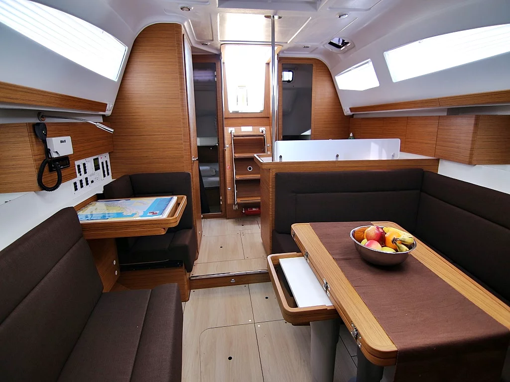 ELAN 40 Impression BT (LYRA) Interior image - 6