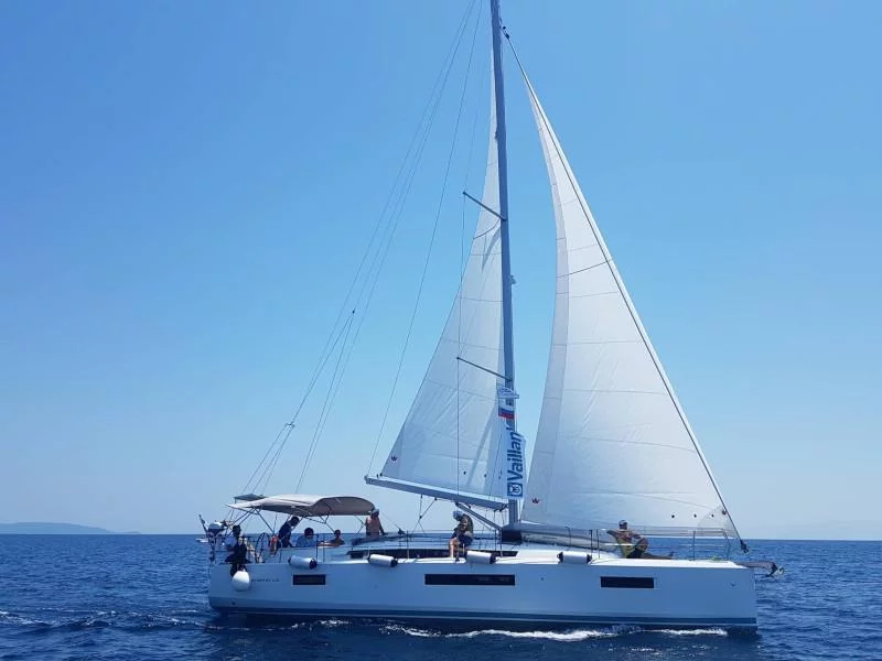 Sun Odyssey 440 (Celene - new watermaker 2022!)  - 9