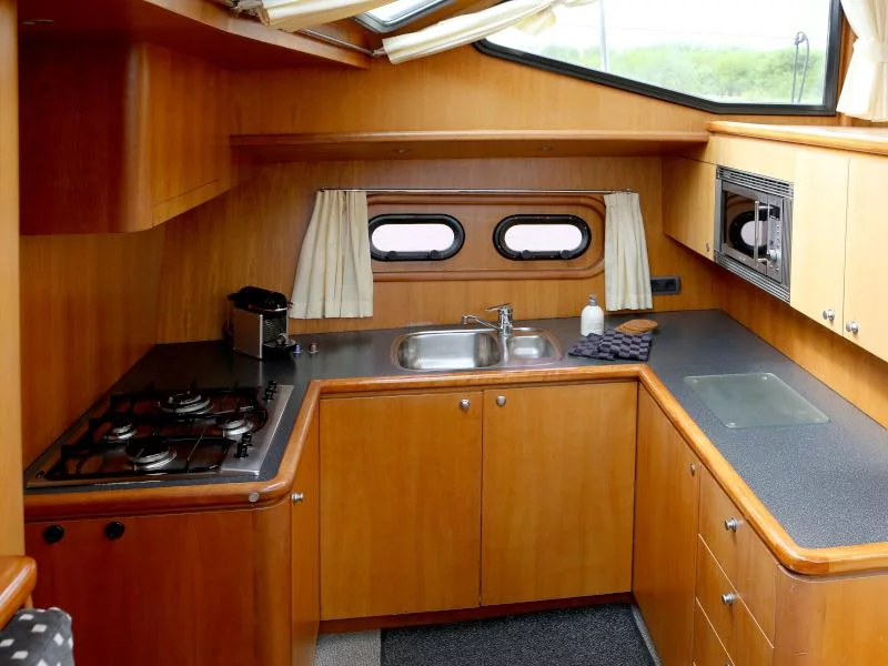 Pacific Allure 155 (Royal)  - 16