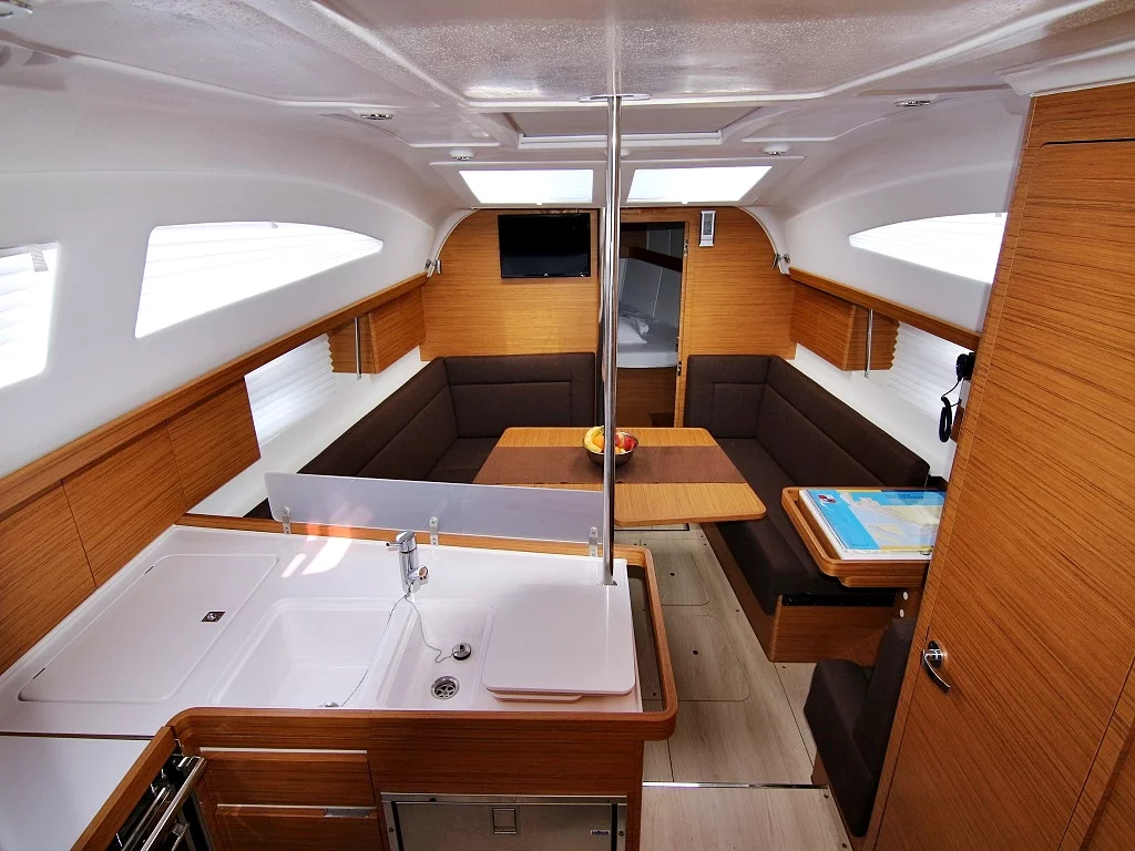 ELAN 40 Impression BT (LYRA) Interior image - 17