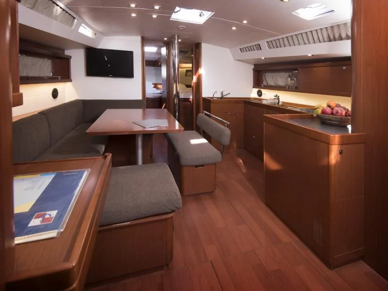 Beneteau Oceanis 48 (HARPIA) Interior image - 6