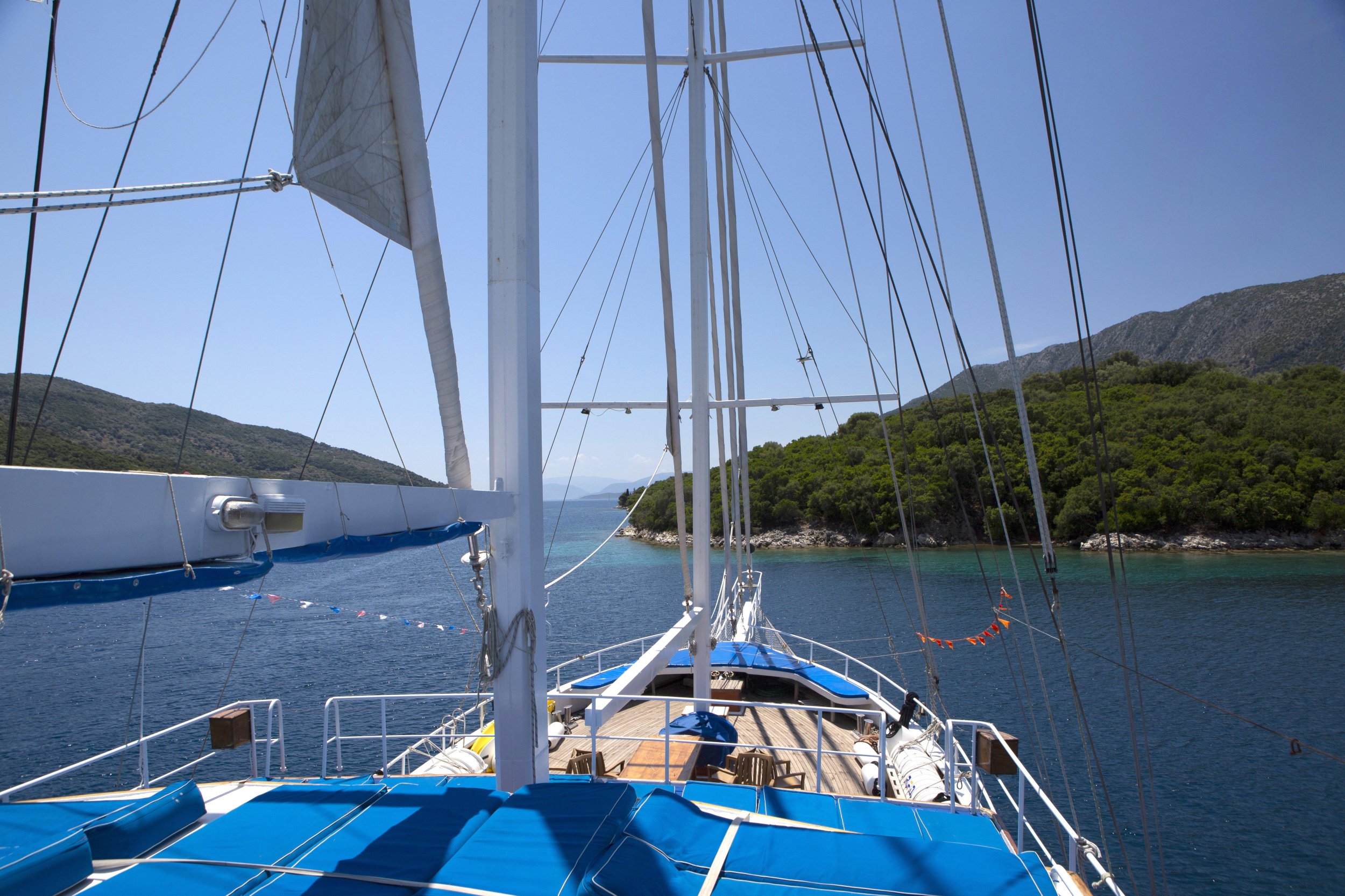 Photo #31 - Gulet Artemis (Artemis) en Salamina - 9490