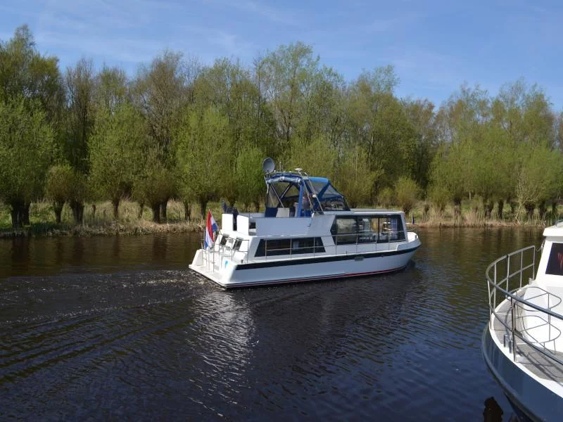 Safari Houseboat 1050 (Queen)  - 7