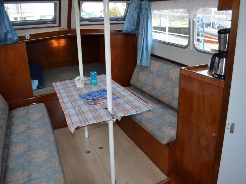 Doerak 850 AK (Perla) Interior image - 7