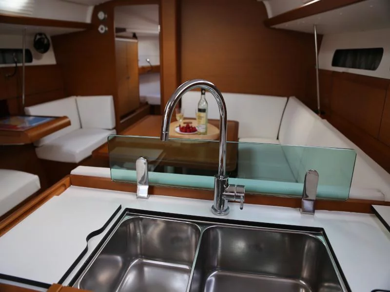 Sun Odyssey 419 (Kandur II)  - 9