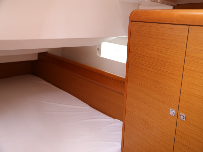 Photo #6 - Sun Odyssey 409 (Miu Miu) en Kastela - 18010