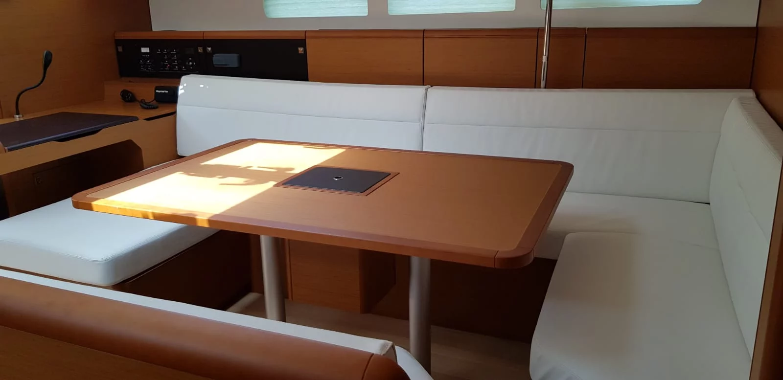 Sun Odyssey 519 (Pata)  - 18