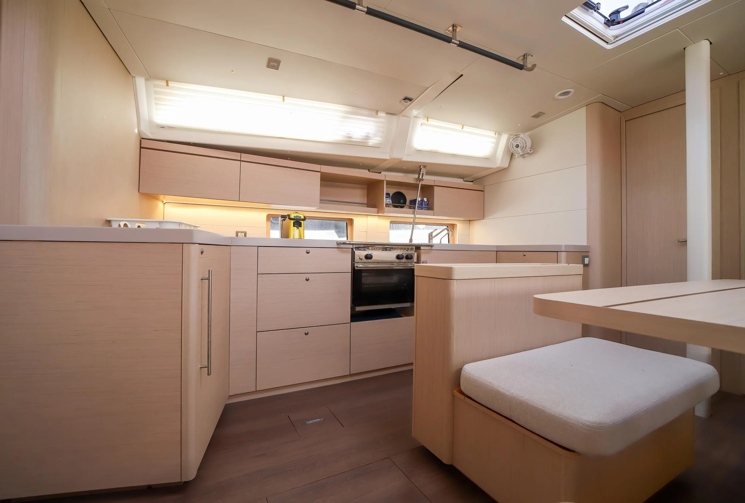 Oceanis 46.1 (Andromaca - Comfort line)  - 16