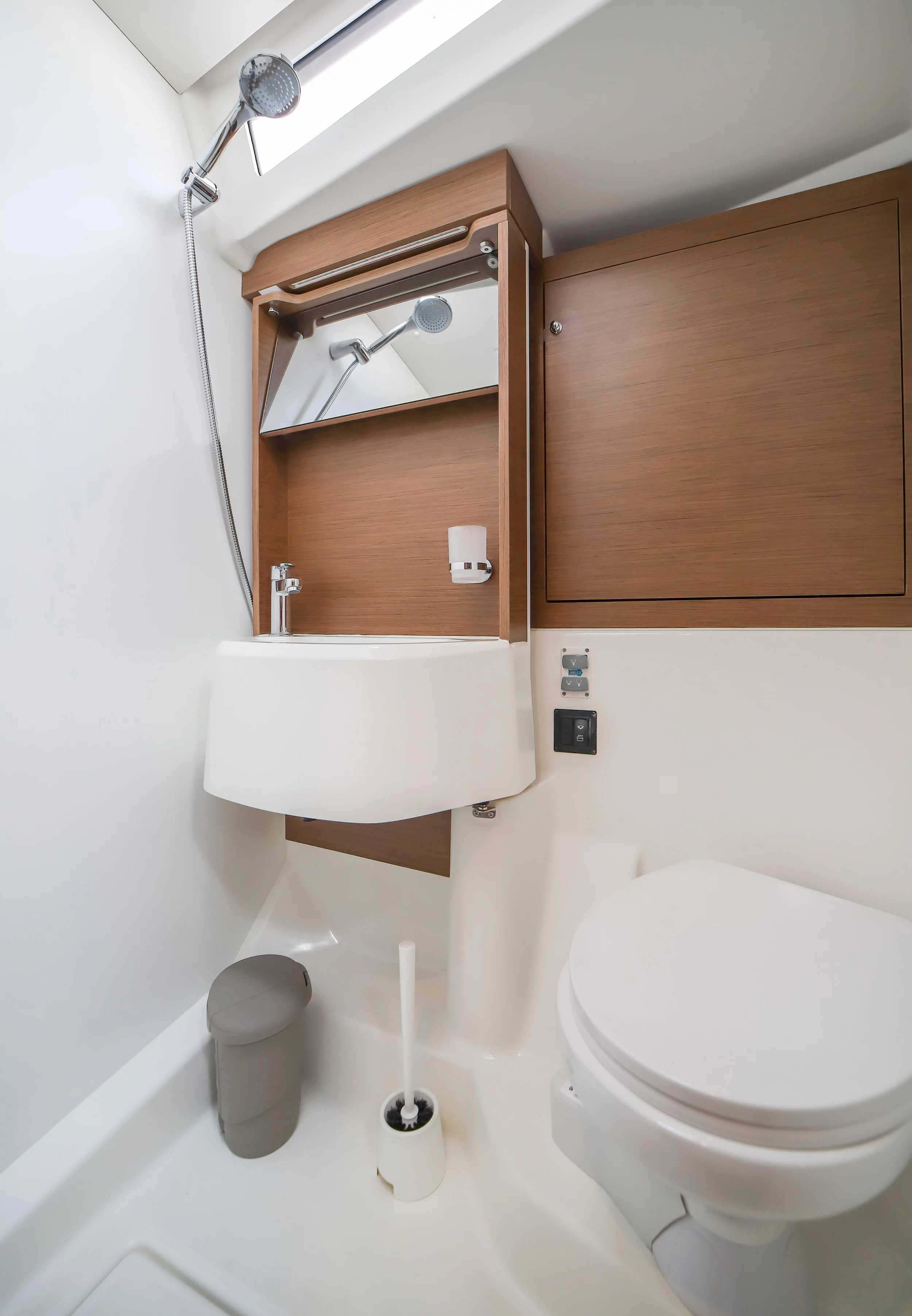 Oceanis 51.1 (Artemide - Comfort line)  - 1