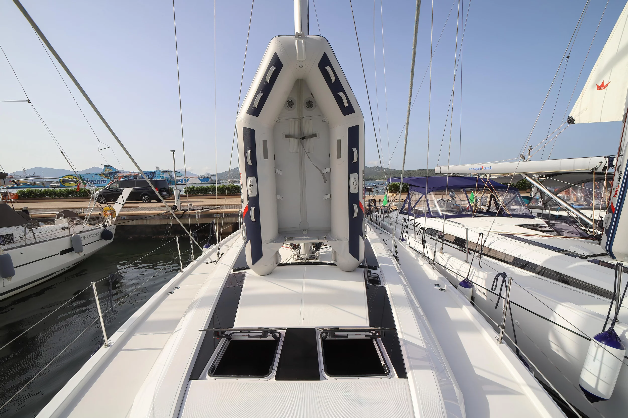 Oceanis 51.1 (Artemide - Comfort line)  - 19