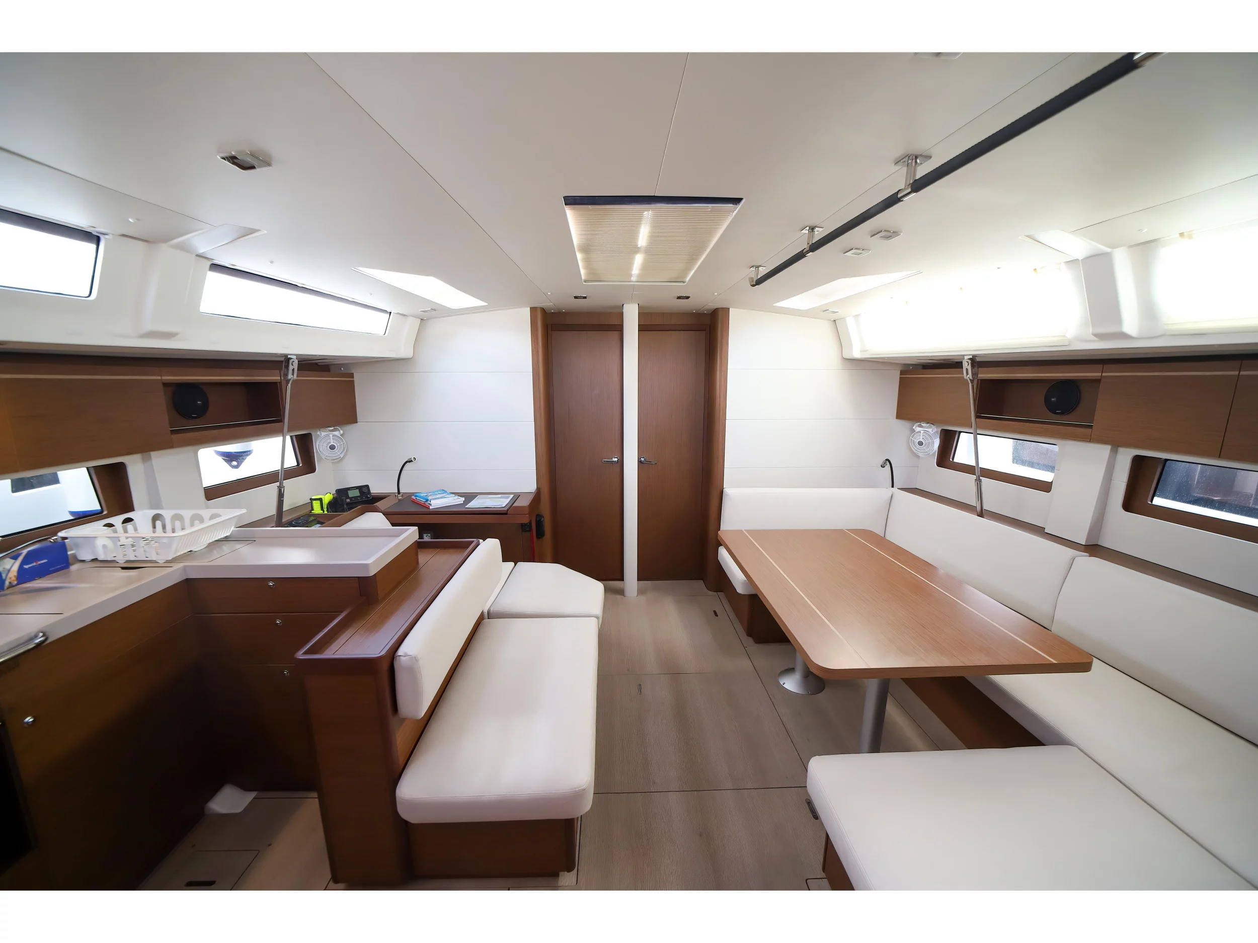 Oceanis 51.1 (Briseide - Comfort line) Interior image - 11