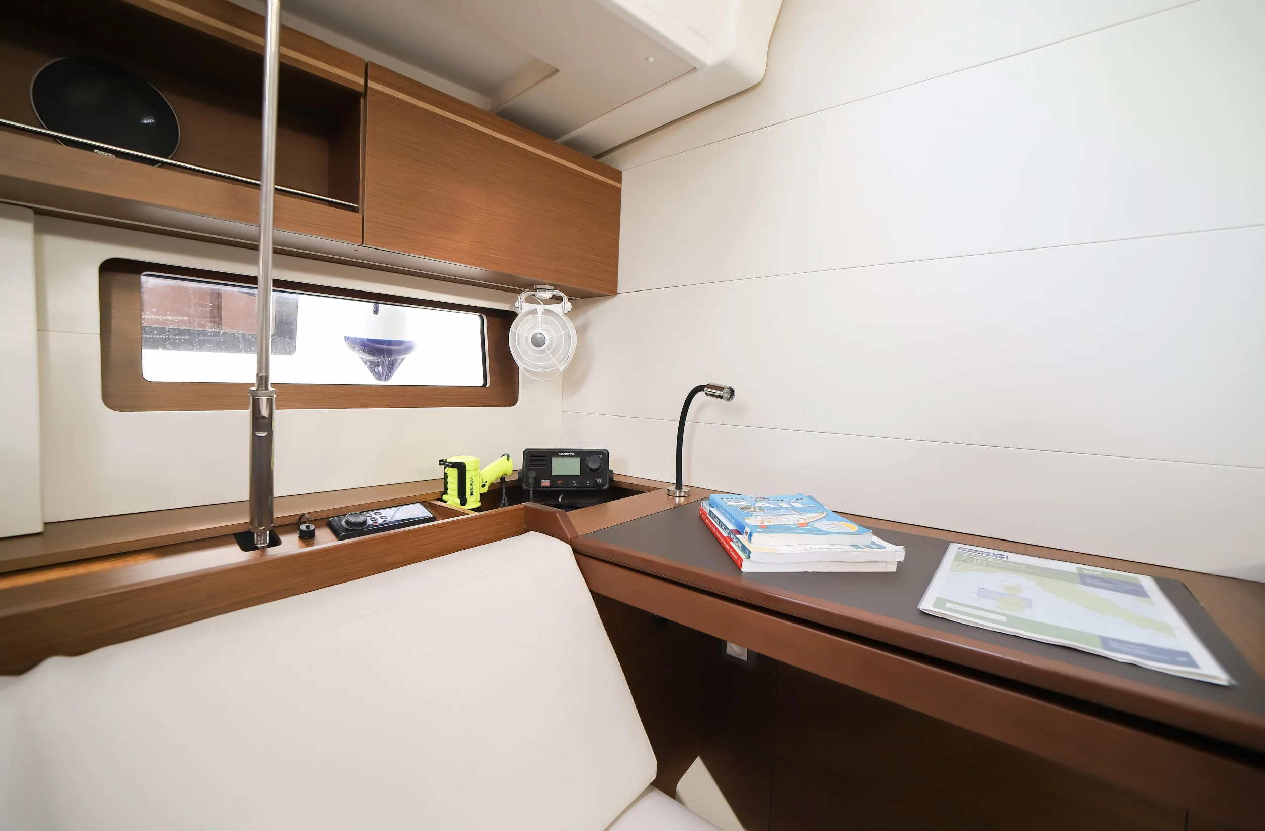 Oceanis 51.1 (Briseide - Comfort line)  - 5