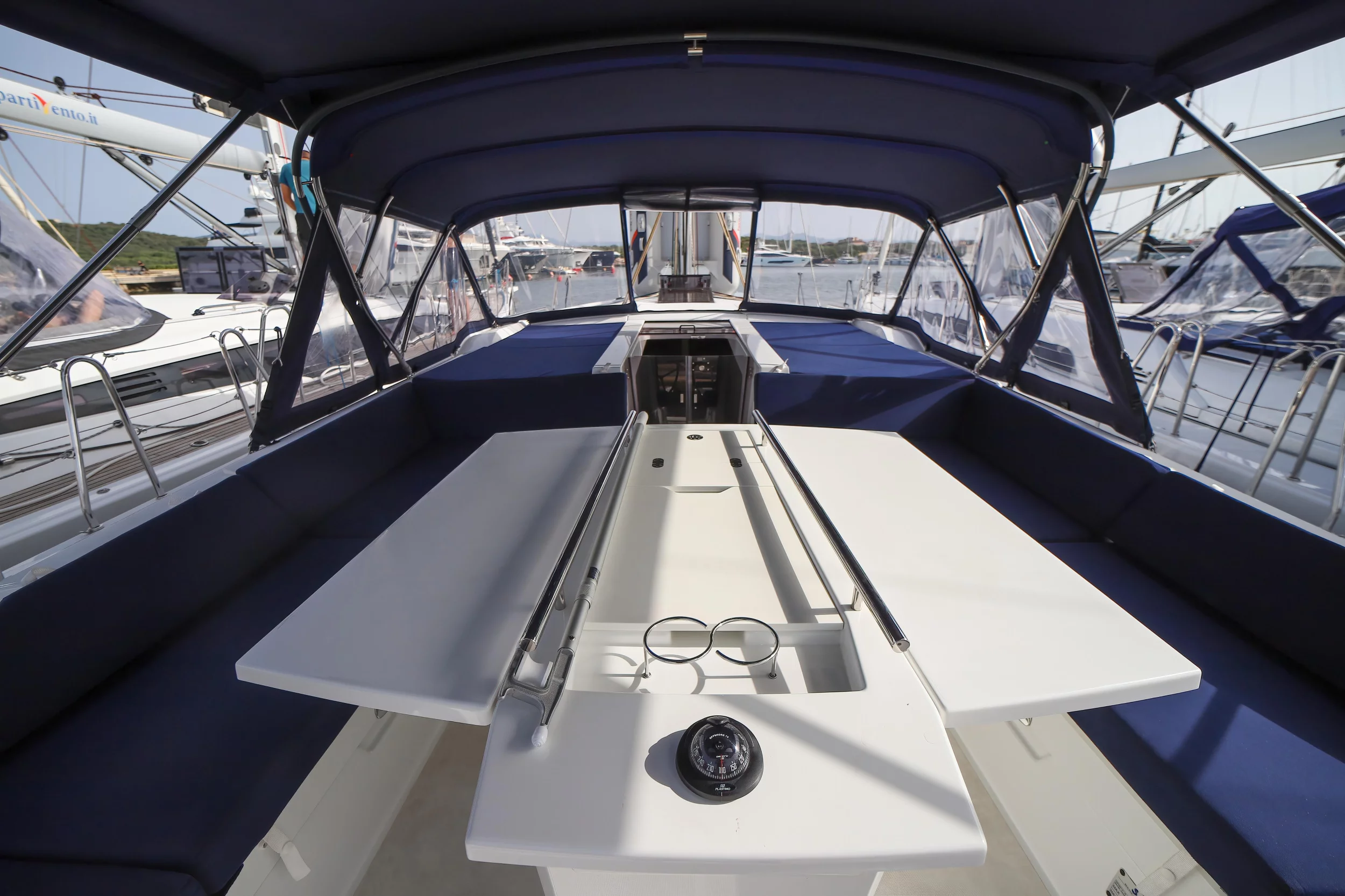 Oceanis 51.1 (Briseide - Comfort line)  - 19