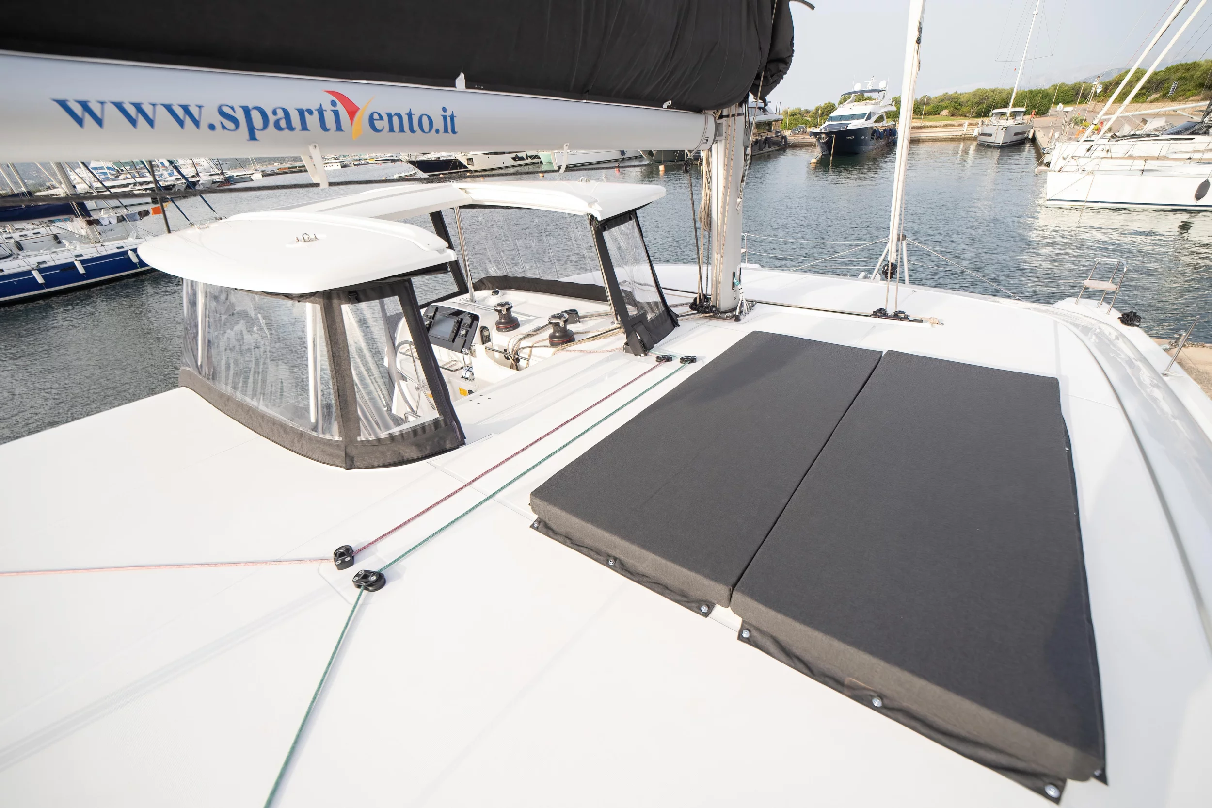 Lagoon 42 (Cassatina - Premium line)  - 8