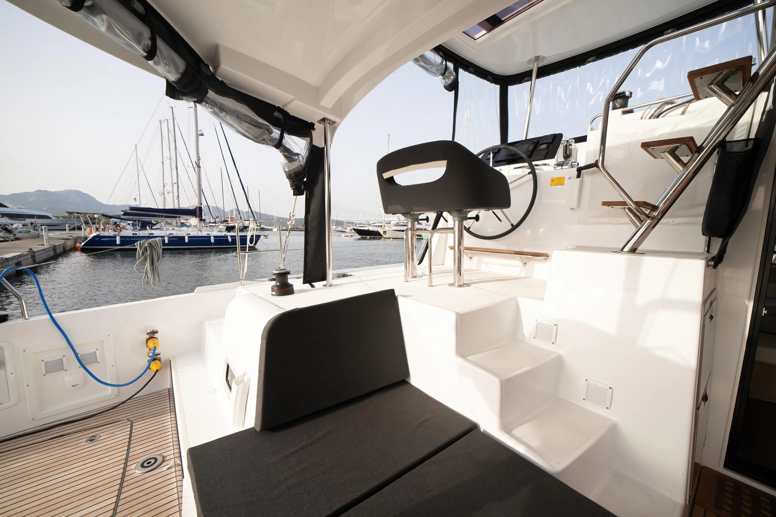 Lagoon 42 (Cassatina - Premium line)  - 23