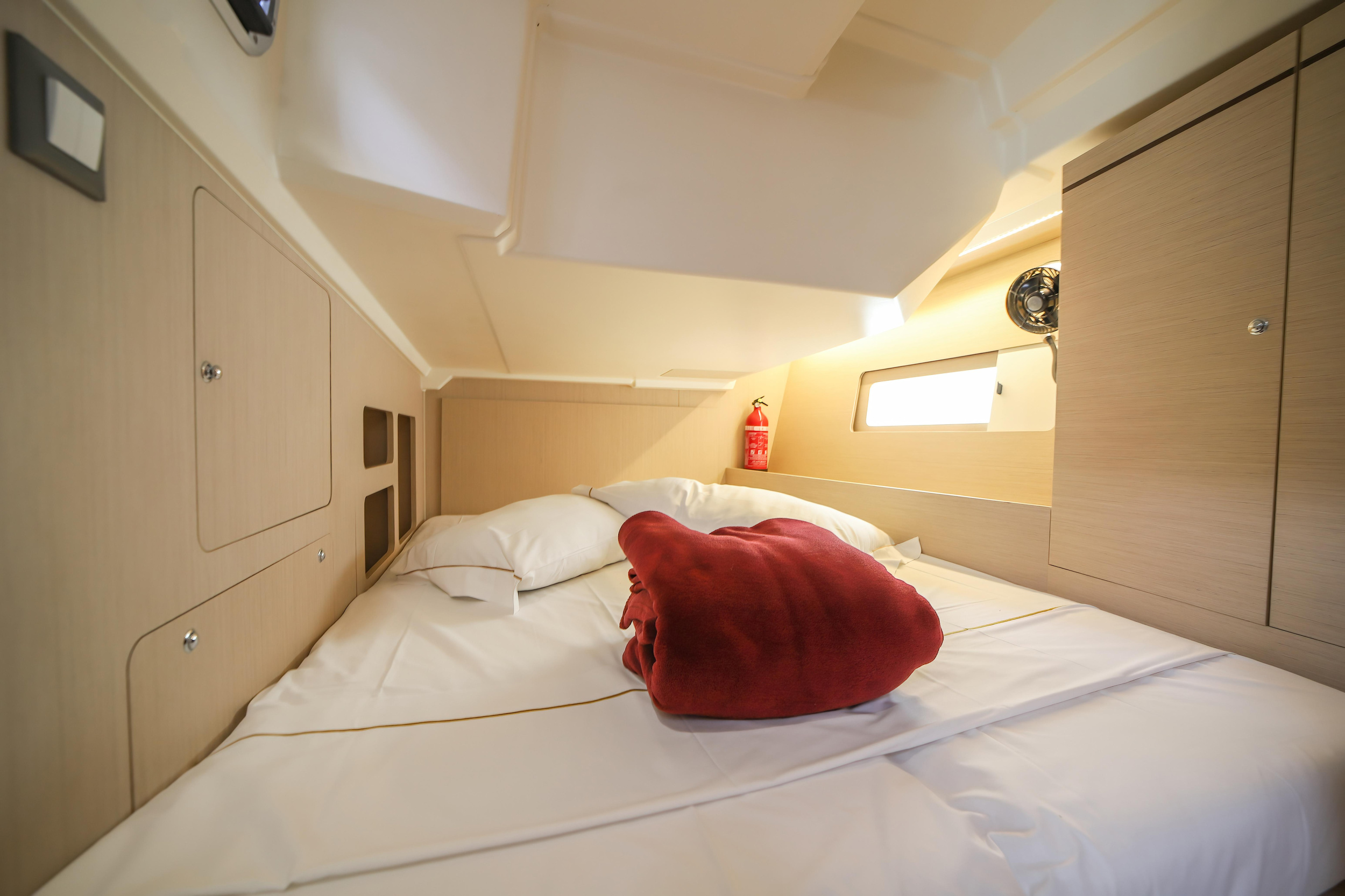 Photo #17 - Oceanis 46.1 (Eirene - Standard line) en Olbia - 25282