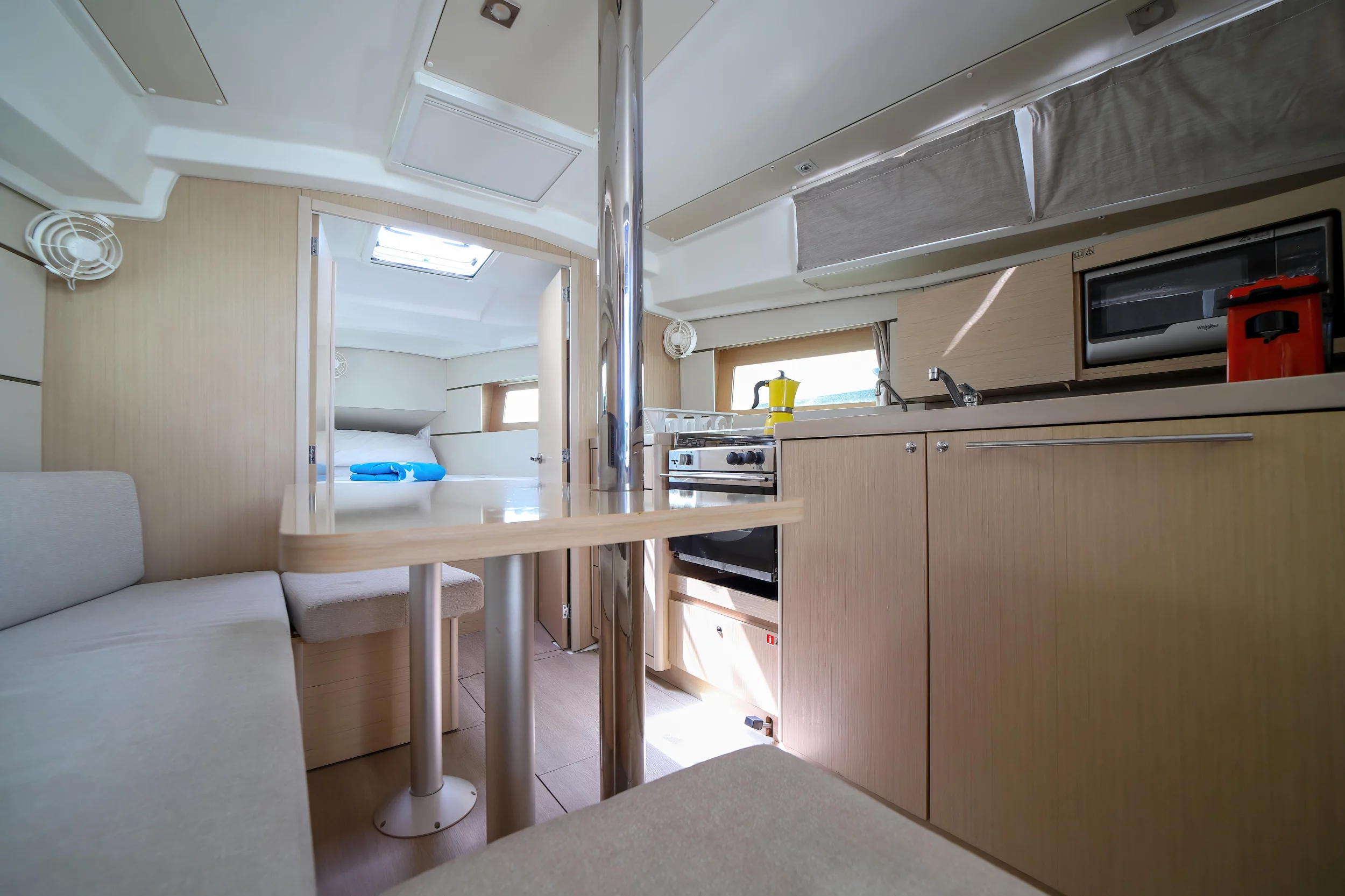 Oceanis 35.1 (Il Moro di Lamezia - Standard line)  - 10