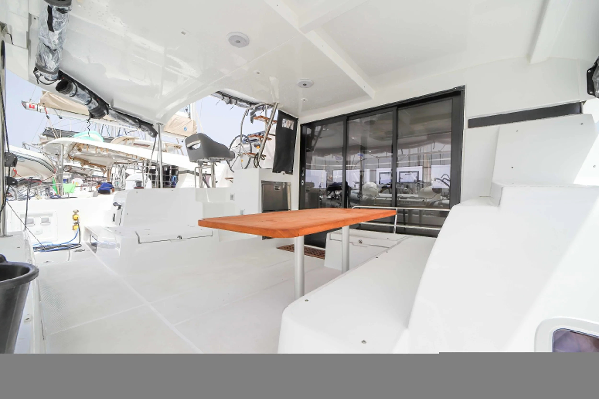 Lagoon 42 (Panella - Premium line)  - 5