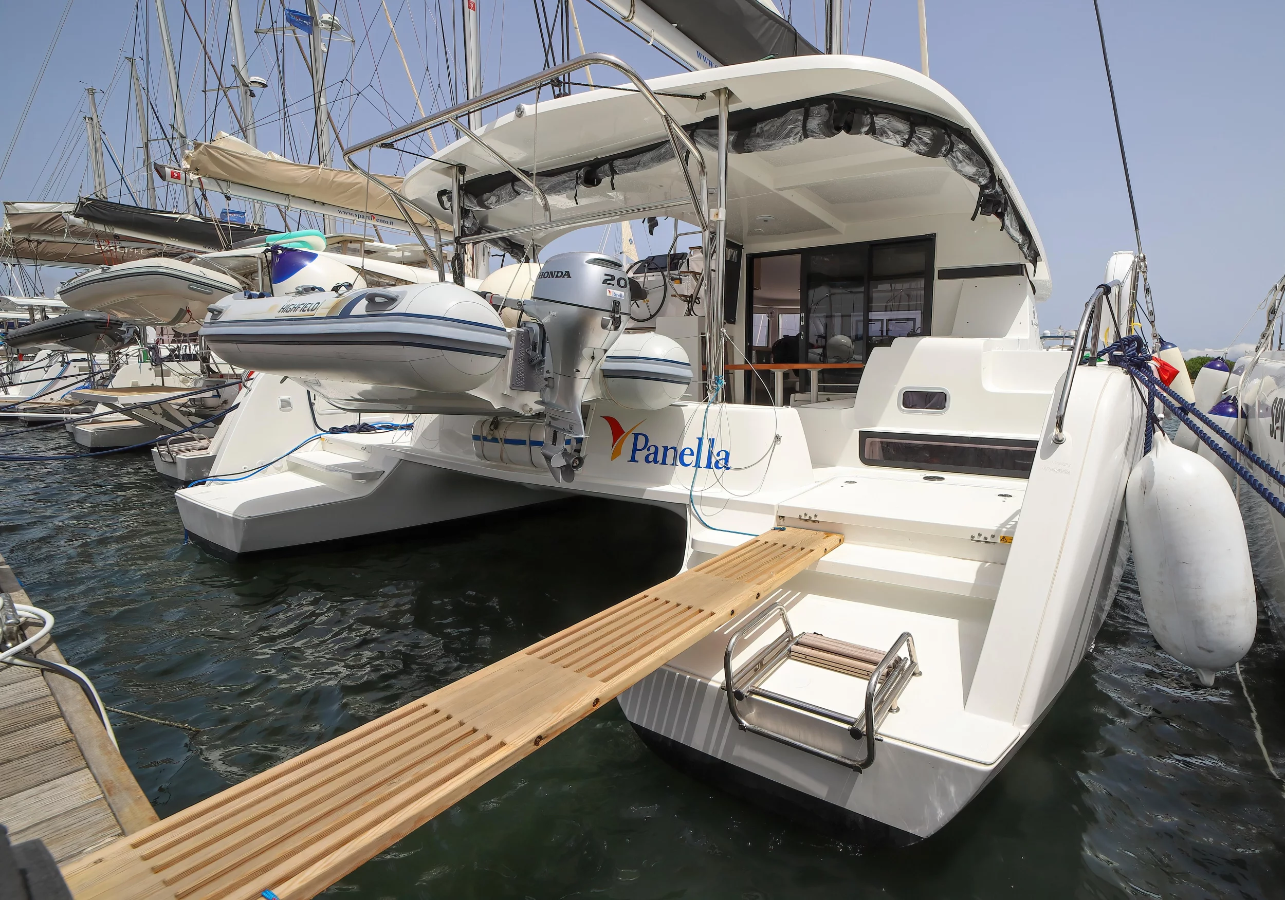 Lagoon 42 (Panella - Premium line)  - 16