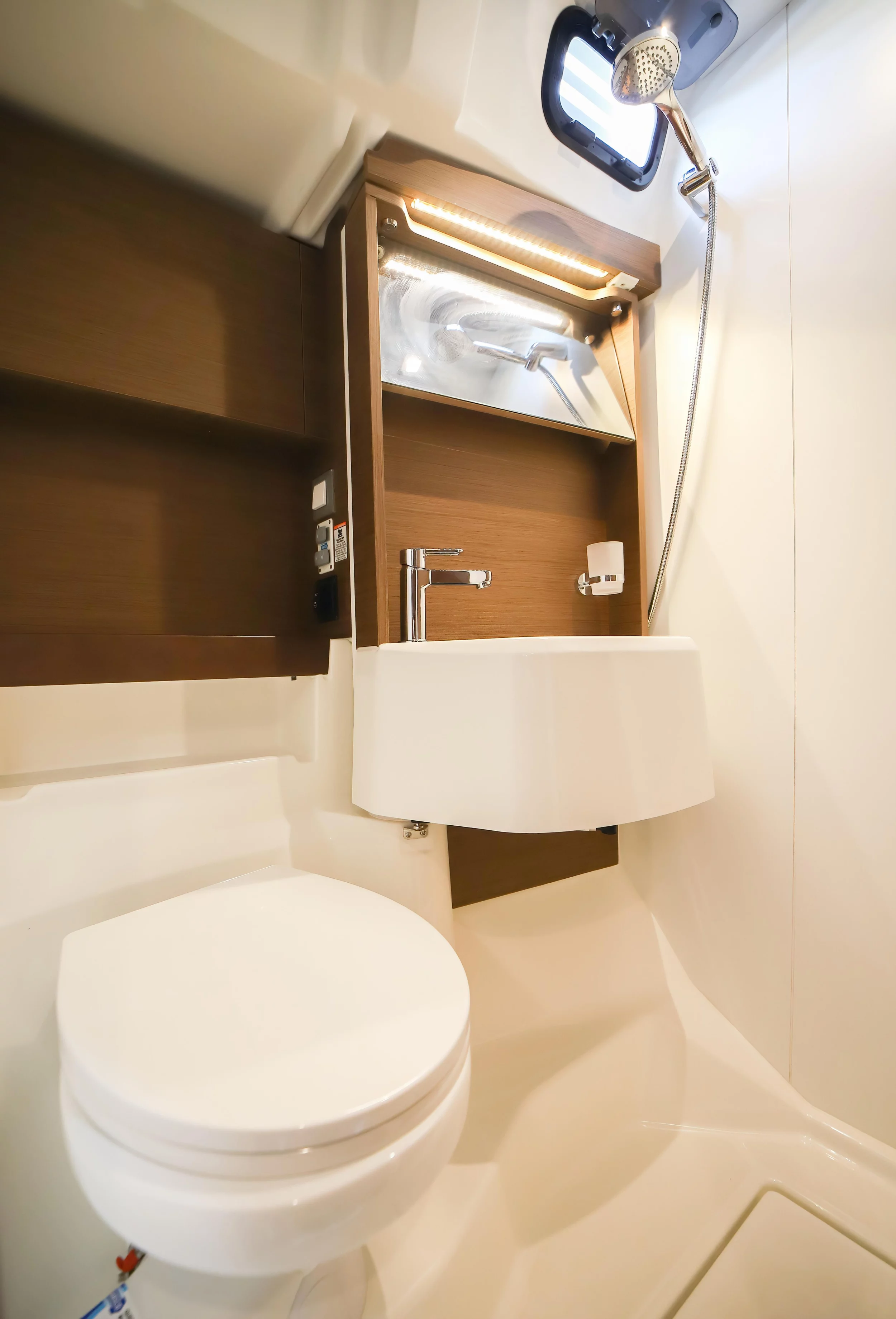 Oceanis 51.1 (Sea Dream - Comfort line)  - 14