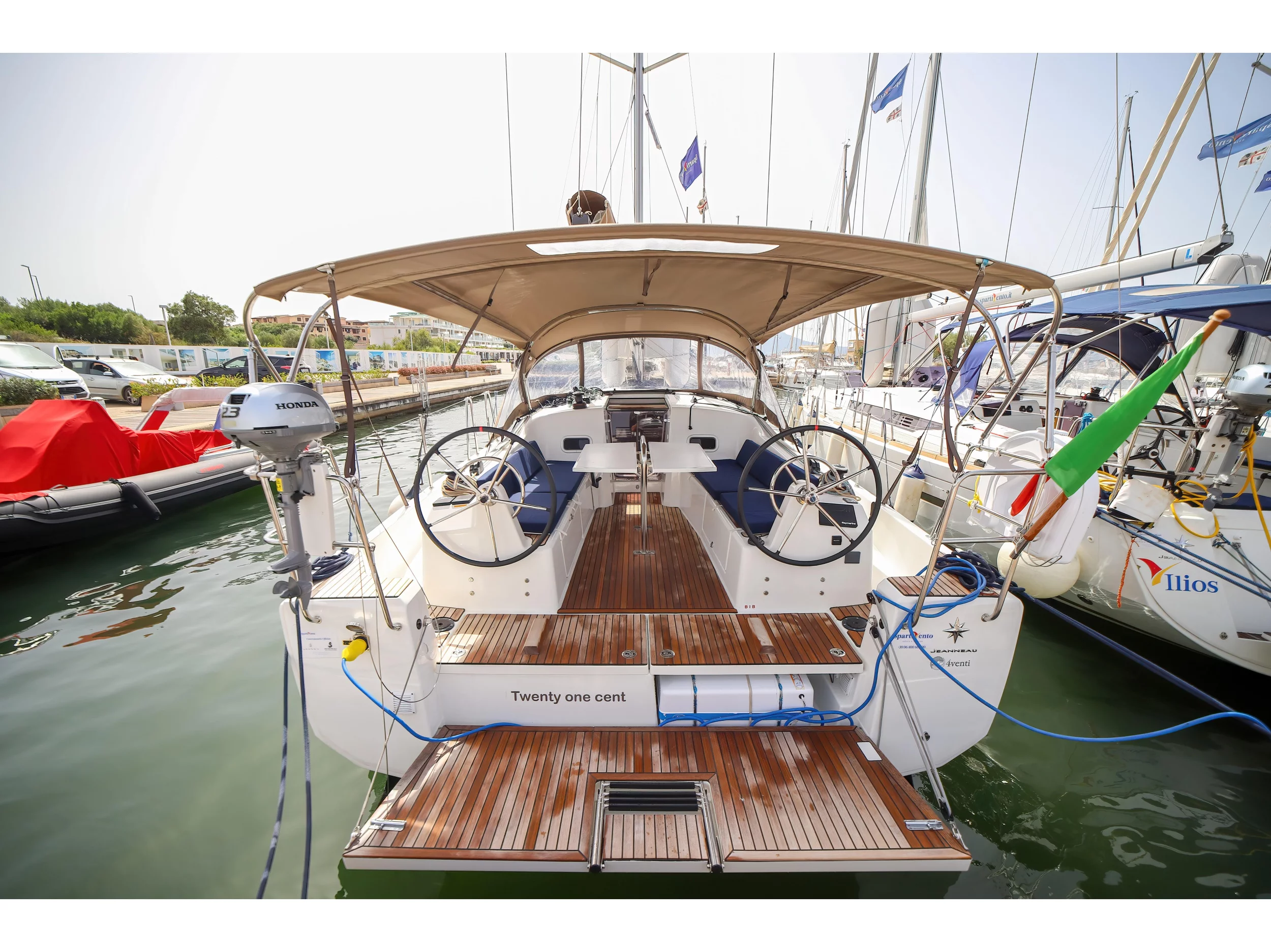 Sun Odyssey 380 (Twenty-One Cent - Comfort line) Main image - 0