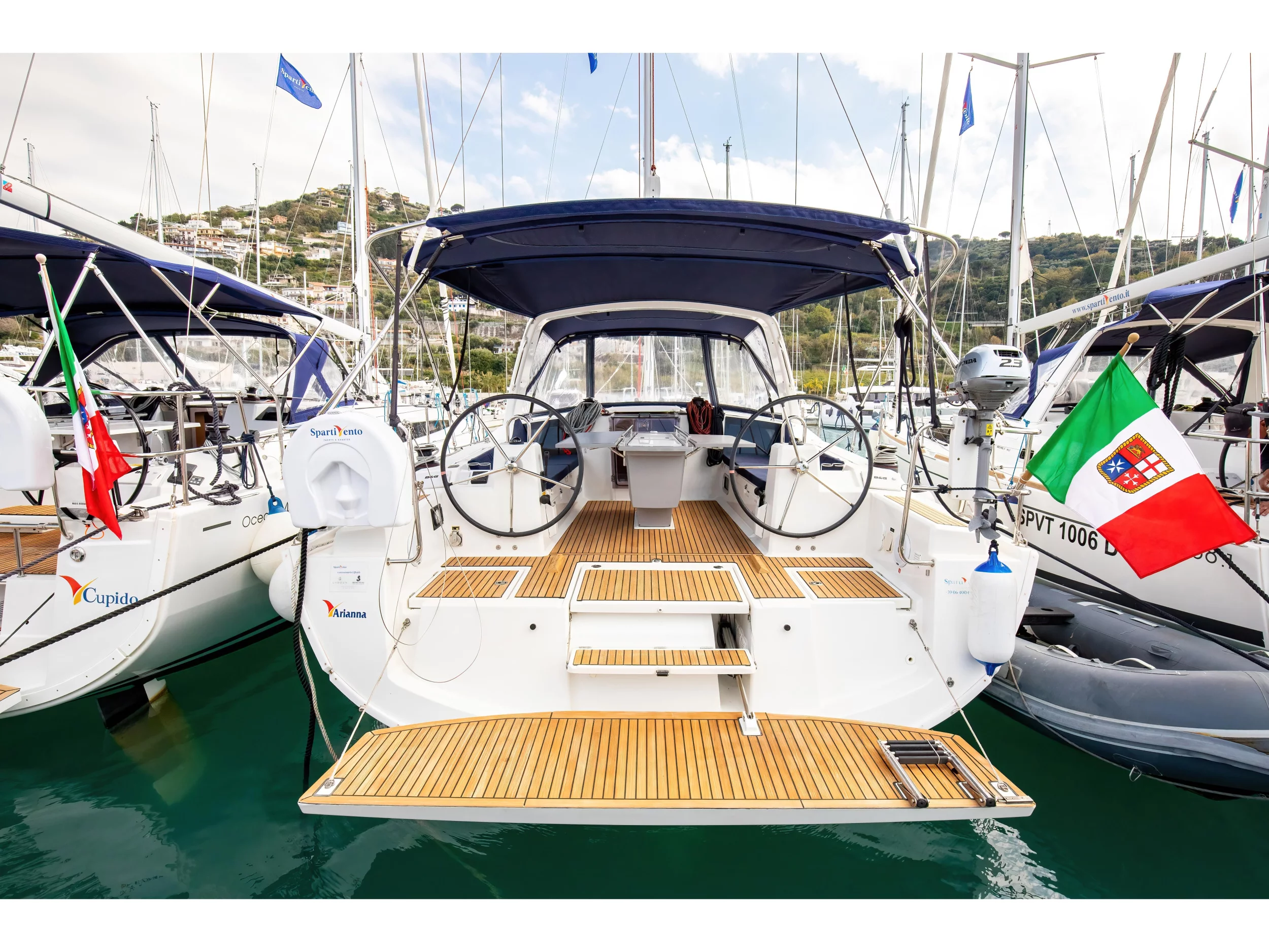 Oceanis 41.1 (Arianna - Standard line) Main image - 0