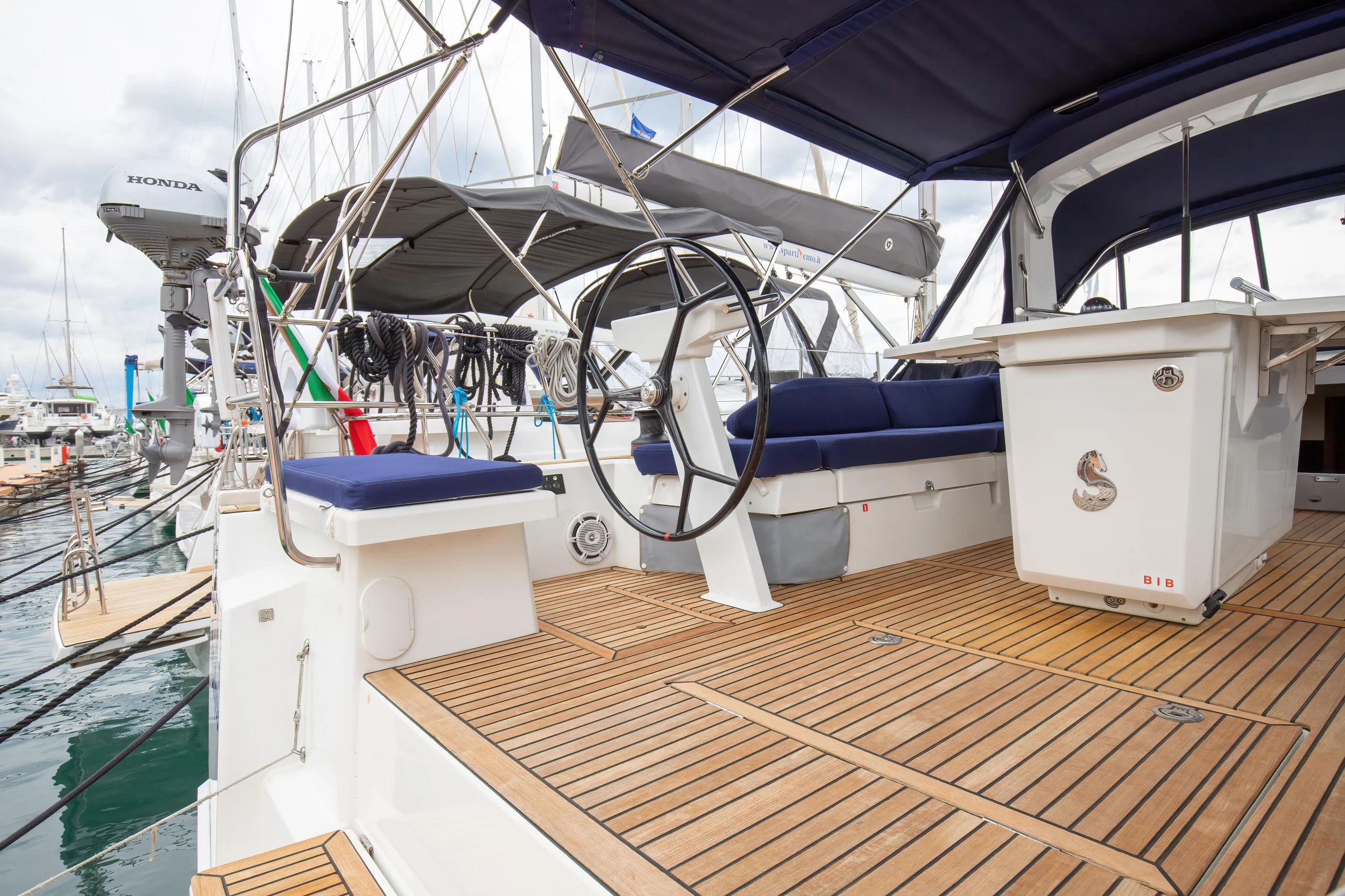 Oceanis 51.1 (Calipso - Comfort line)  - 12