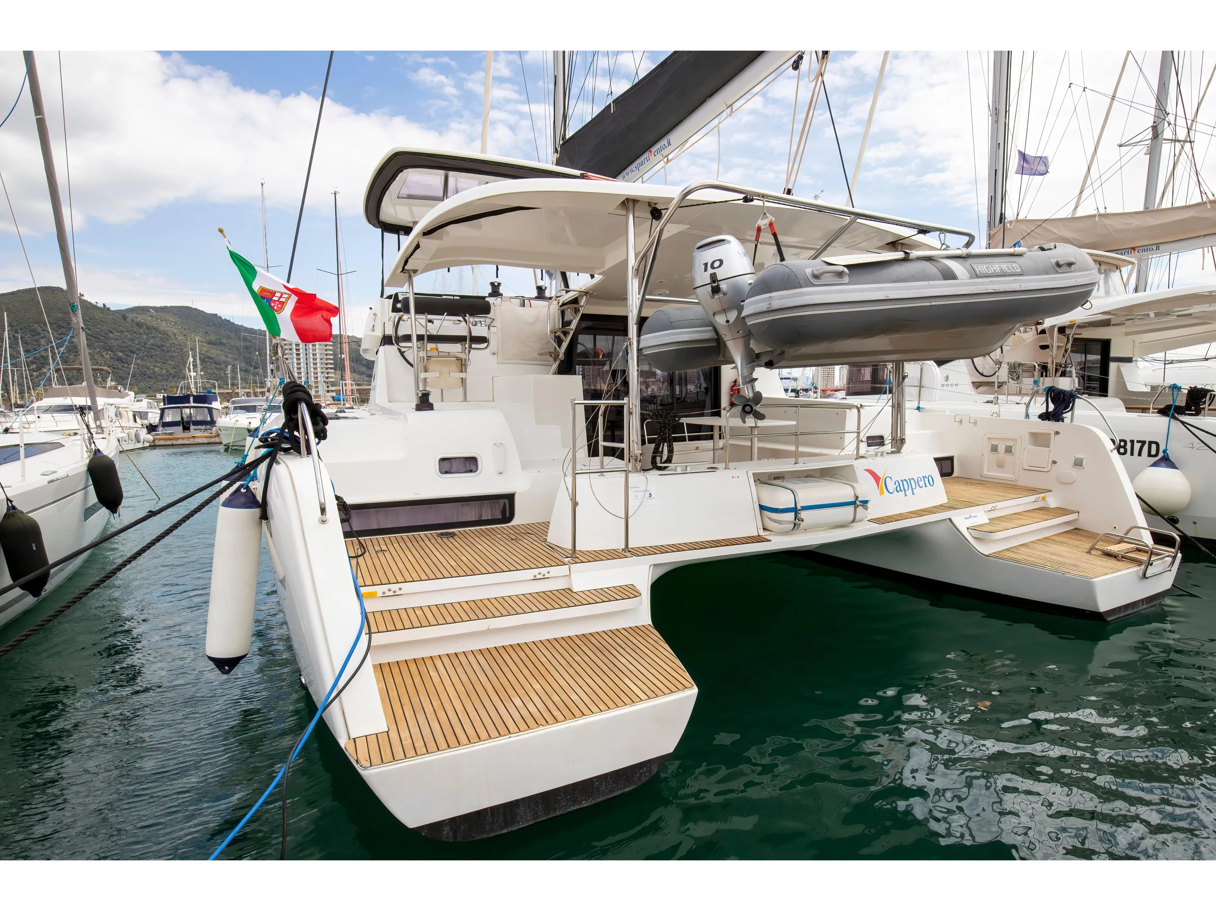 Lagoon 42 (Cappero - Standard line) Main image - 0