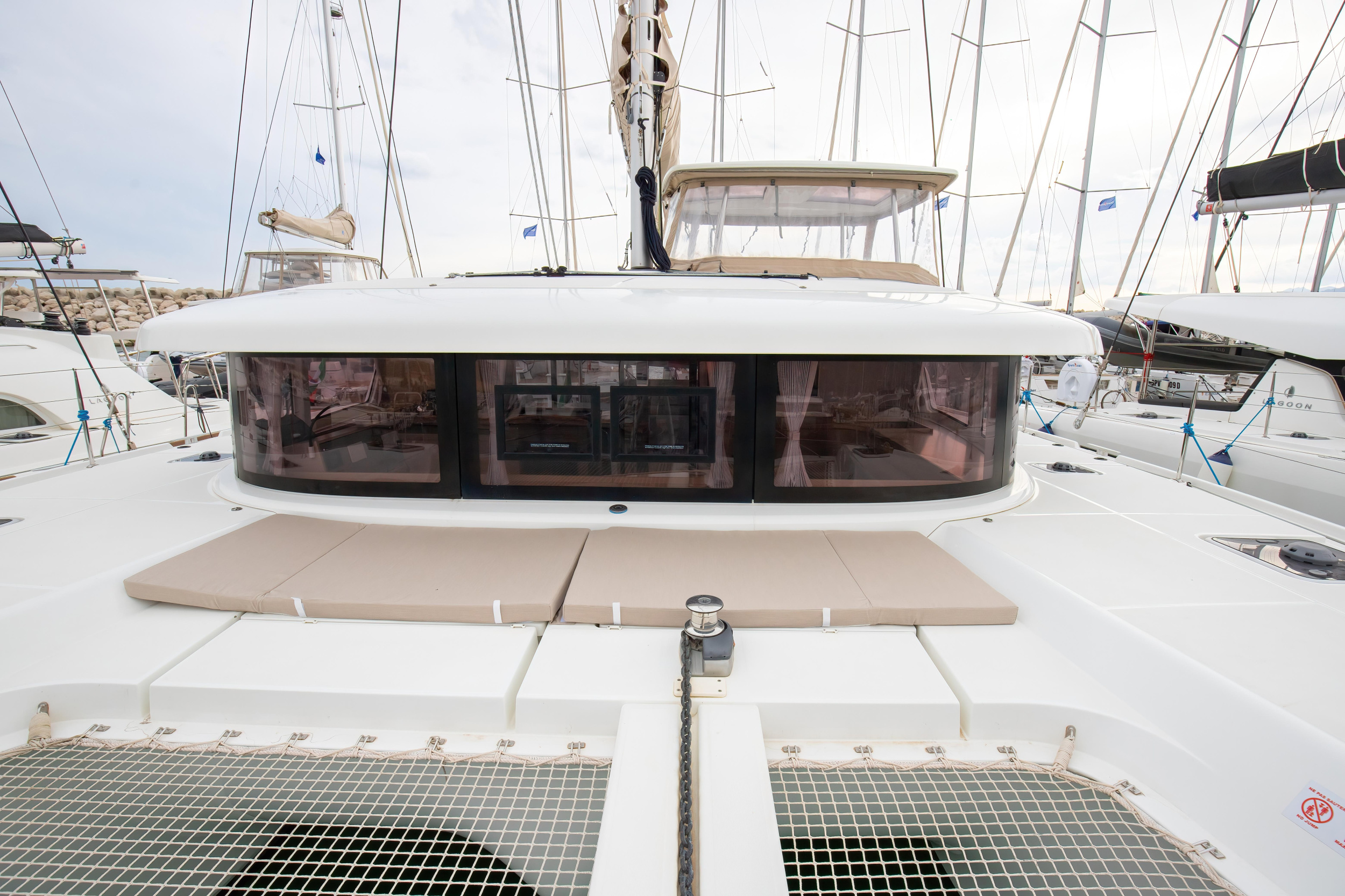 Photo #17 - Lagoon 42 (Emozione - Premium line) in Salerno - 3815