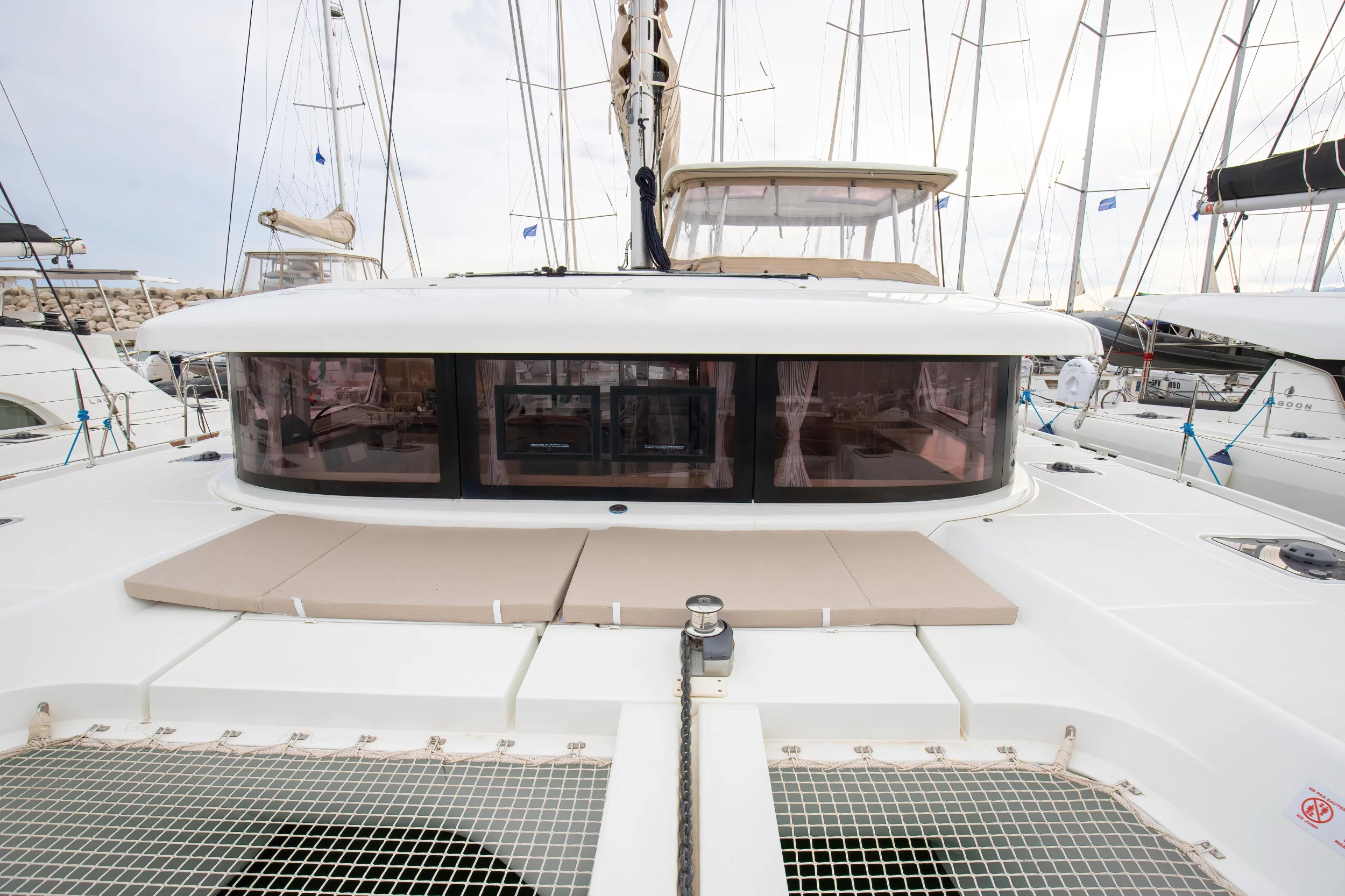 Lagoon 42 (Emozione - Premium line)  - 16