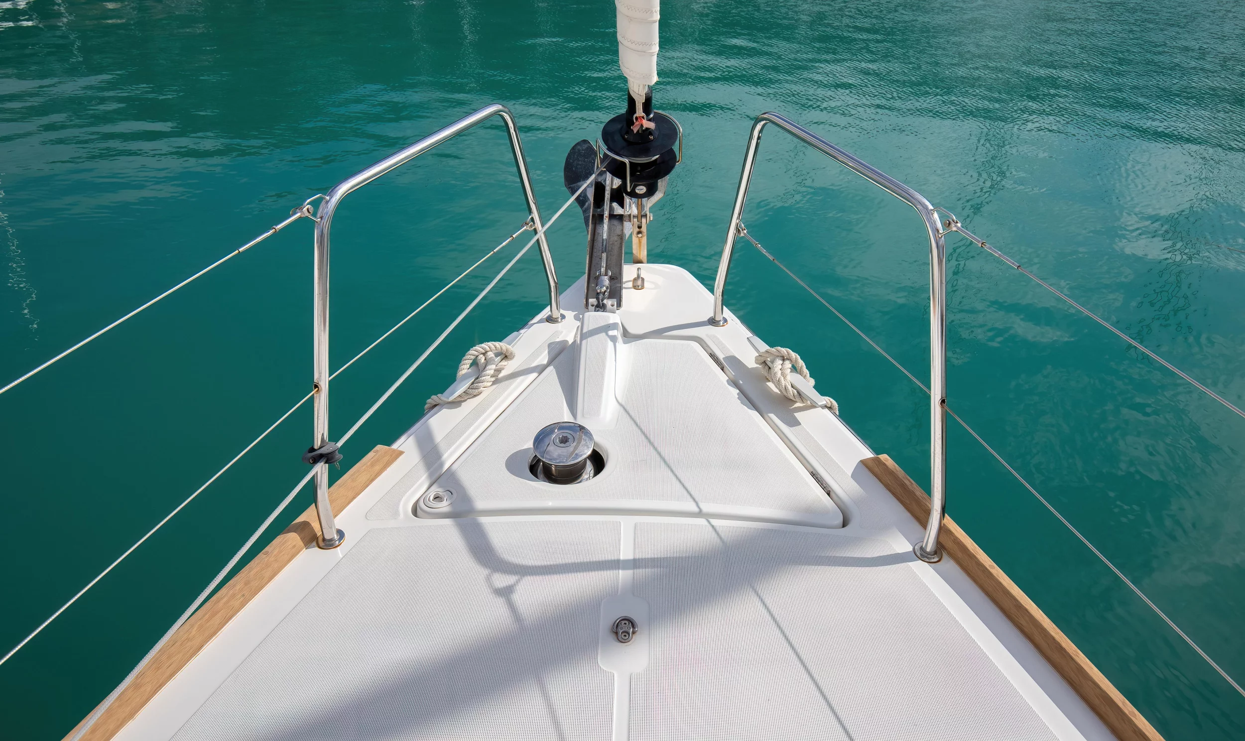 Oceanis 38.1 (Eos - Comfort line)  - 17