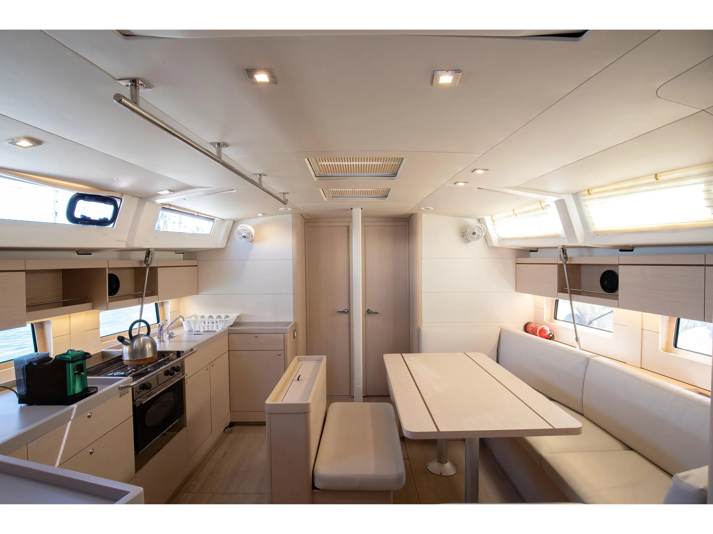 Oceanis 46.1 (5 cab) (Filìa - Standard line) Interior image - 23