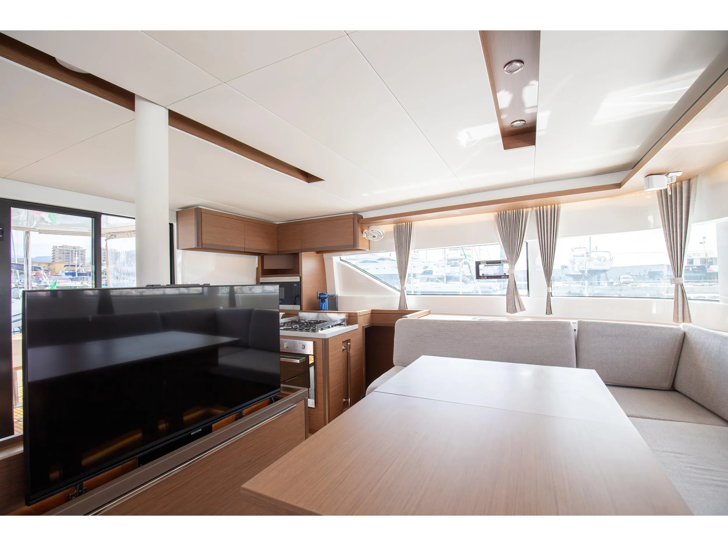 Lagoon 50 (6 cab) (Finocchietto - Premium Crewed Line) Interior image - 26