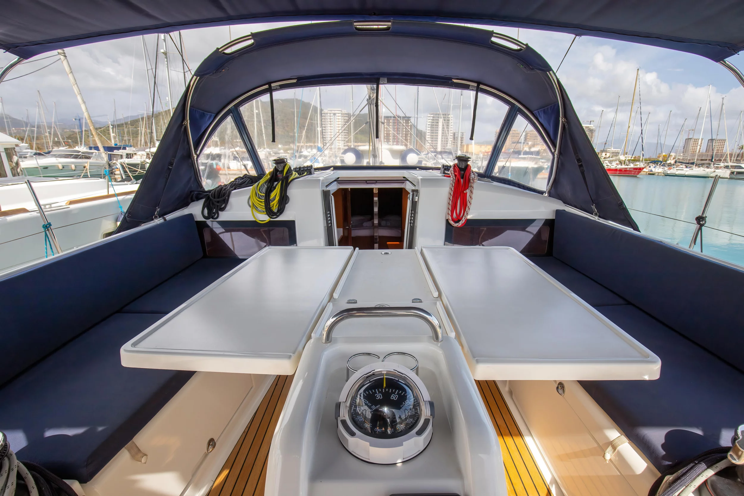 Sun Odyssey 440 (Magics - Standard line)  - 16