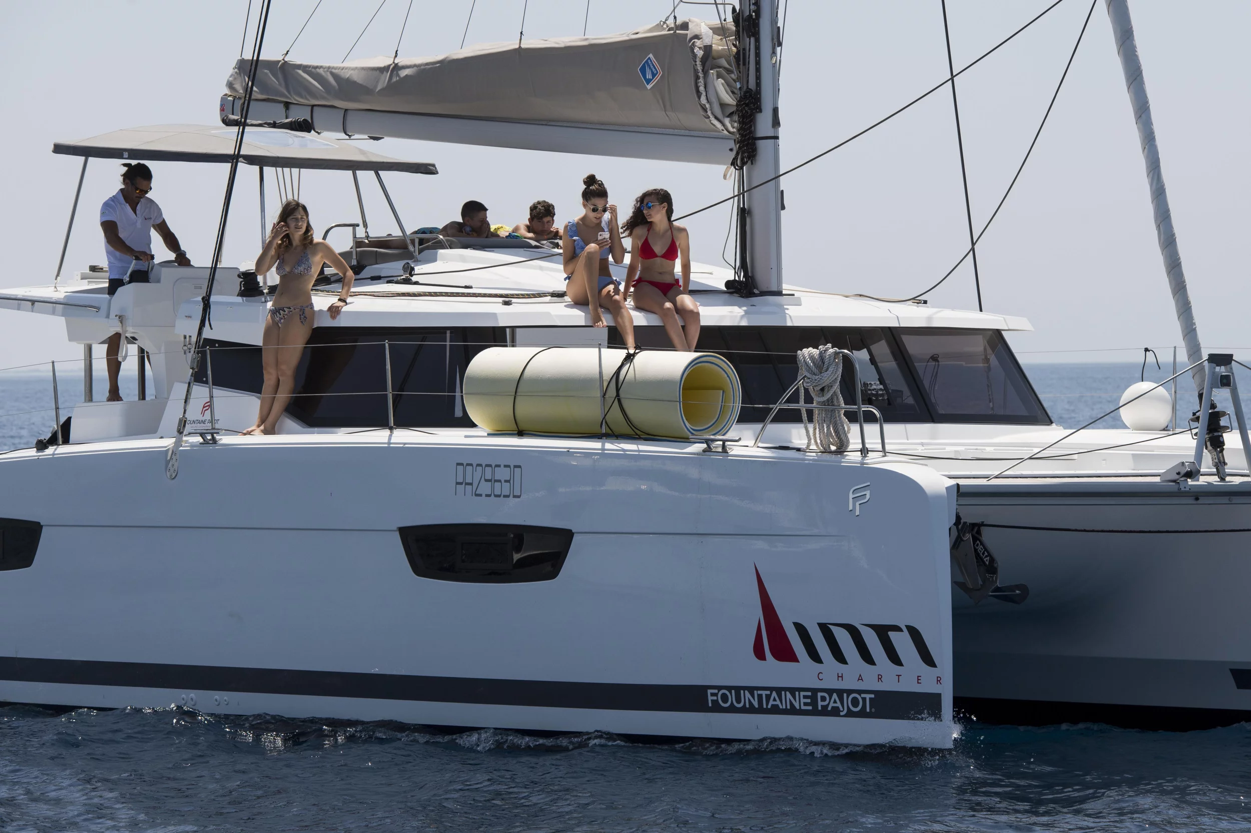 Fountaine Pajot Astréa 42 (Wm-Ac in dinette-Gen-Sol.Pan) (Astrea)  - 6