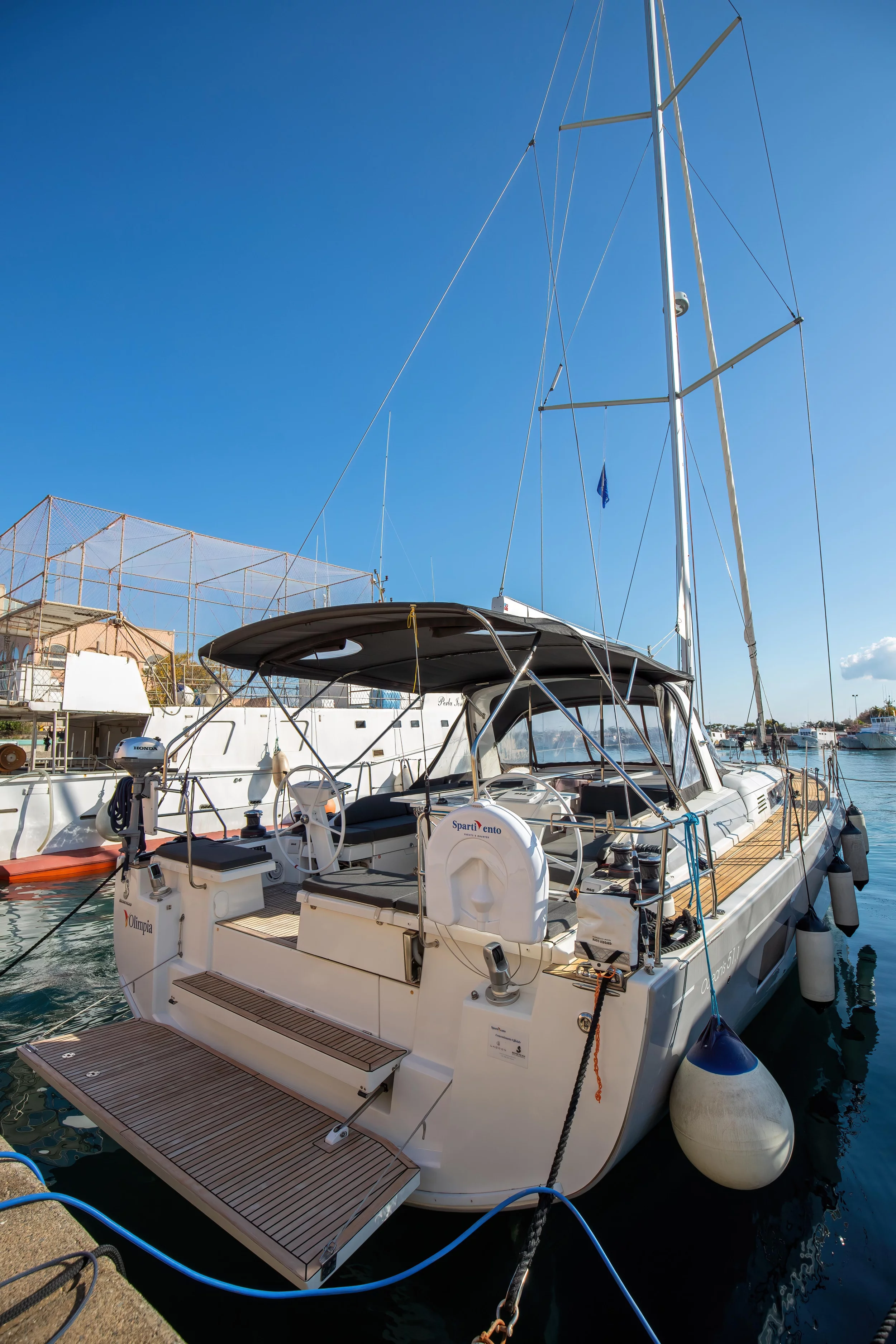 Oceanis 51.1 (4 cab) (Olimpia - Comfort line)  - 36
