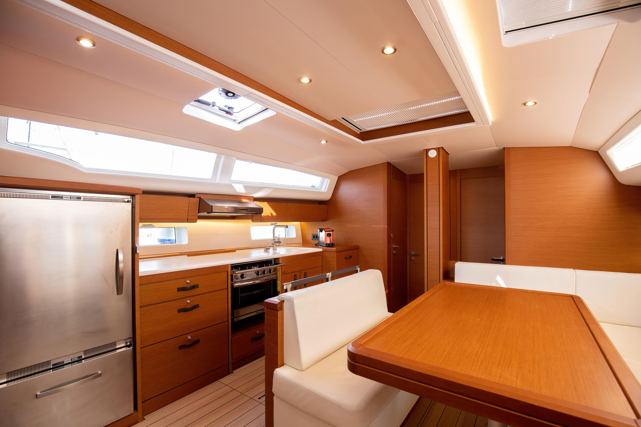 Photo #29 - Jeanneau 54 - 5cab (Psyche - Premium line) en Portorosa - 7230