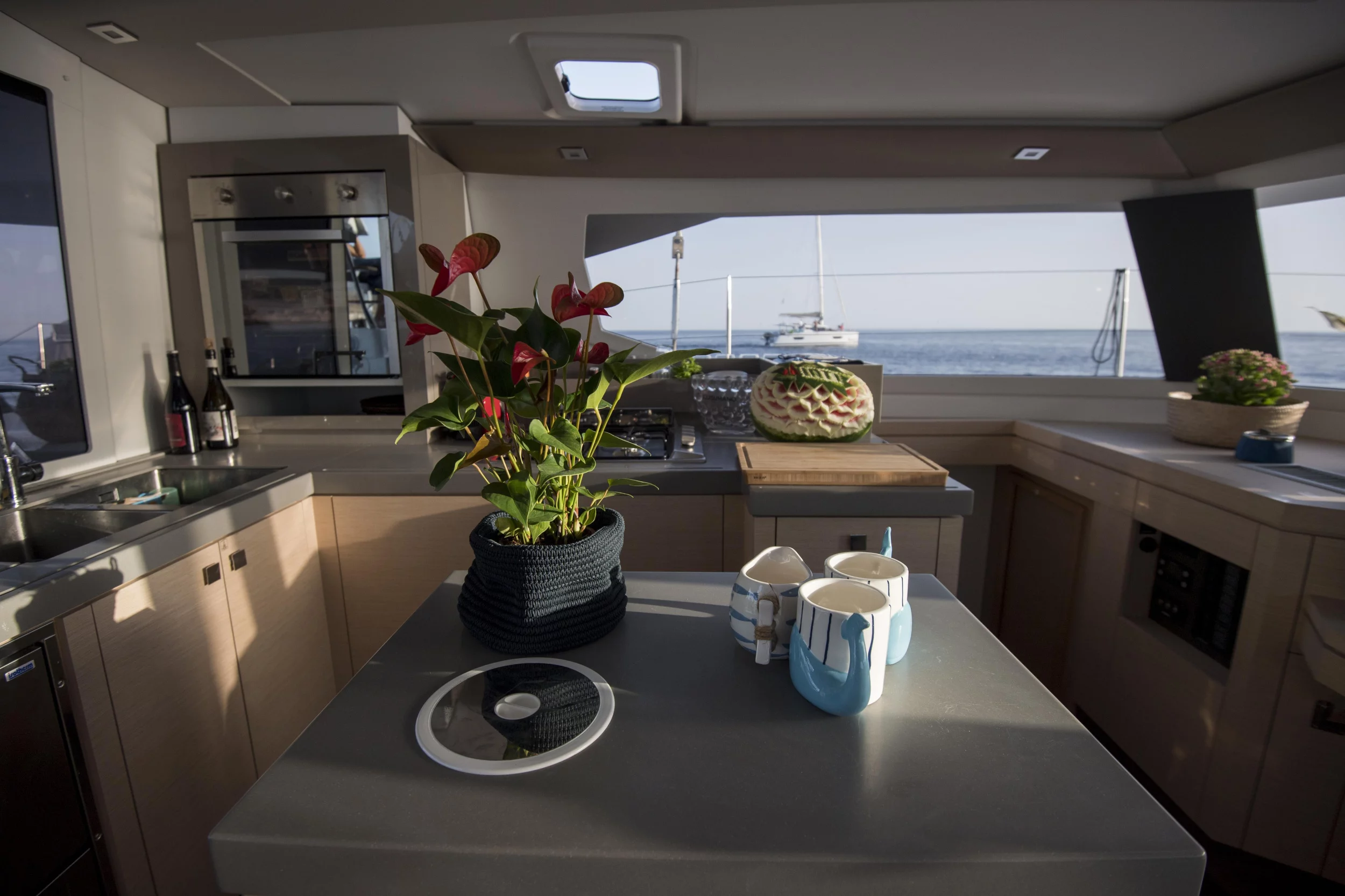 Fountaine Pajot Astréa 42 (Wm-Ac in dinette-Gen-Sol.Pan) (Astrea)  - 22