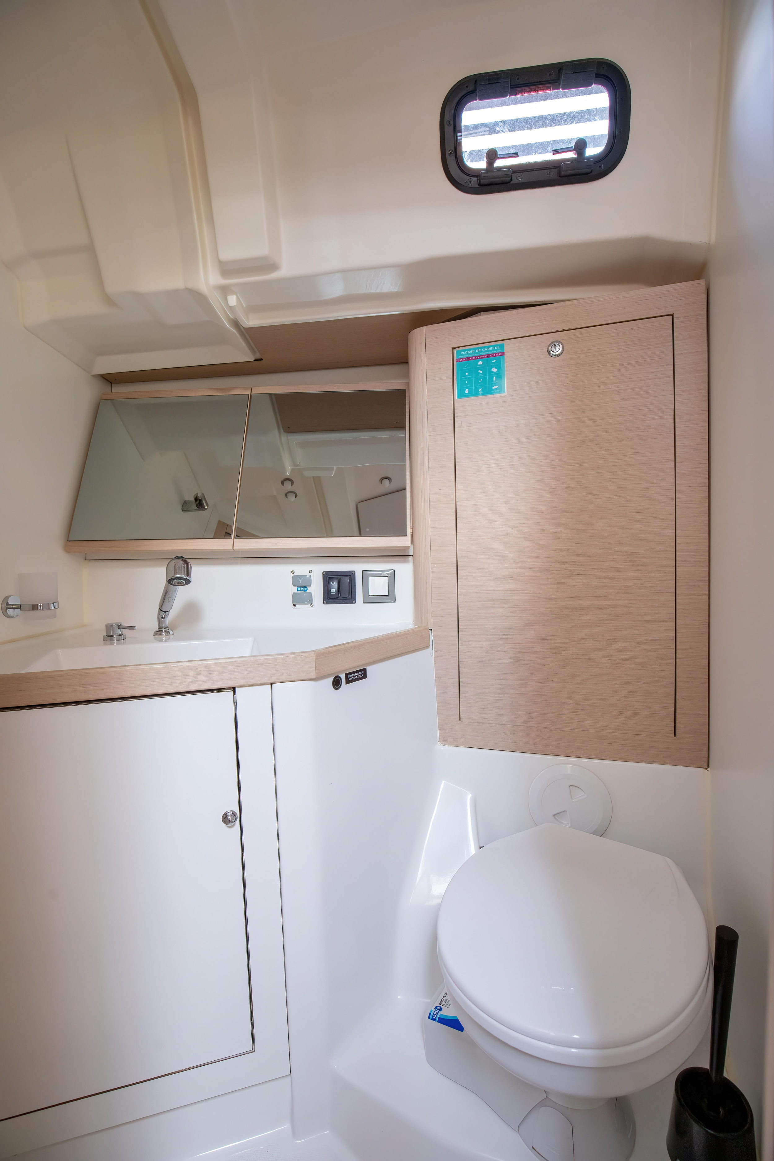 Photo #3 - Oceanis 46.1 (bunk cab) (Tyche - Standard line) en Castiglioncello - 24562