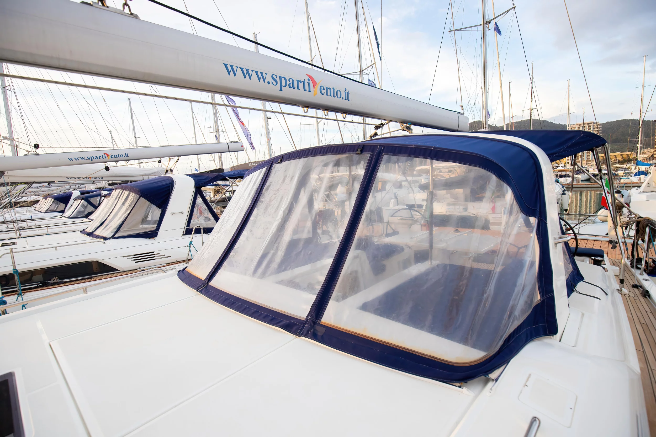 Oceanis 46.1 (bunk cab) (Tyche - Standard line)  - 32